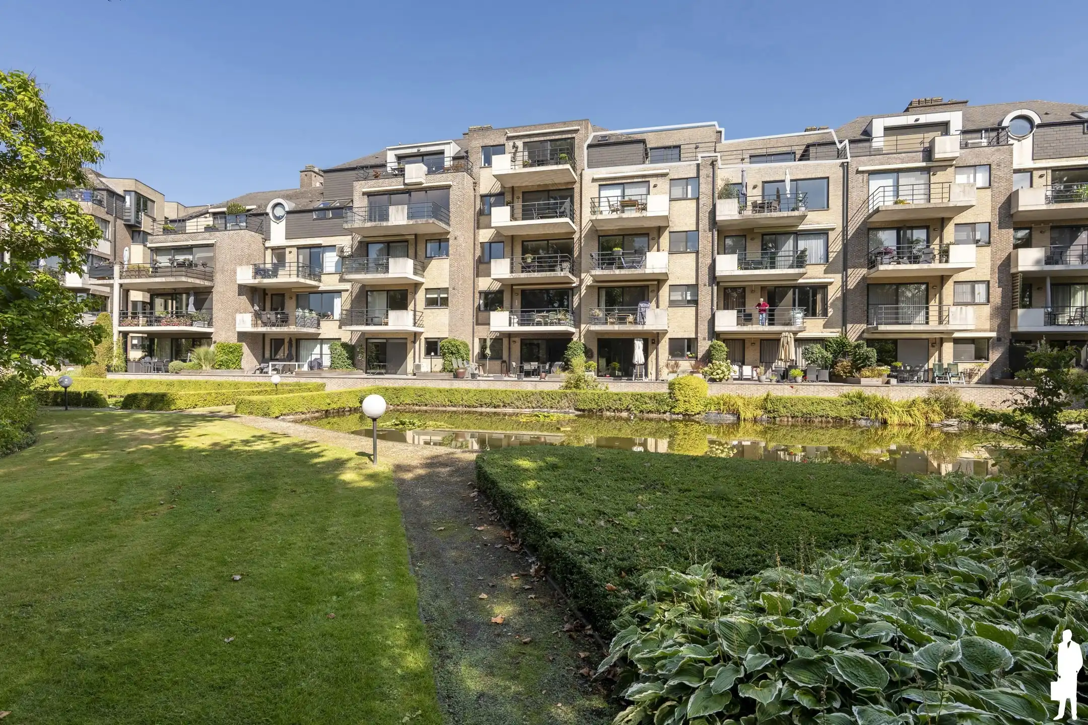 Ruim dakappartement van 130 m² met 50 m² terras en parking foto 30