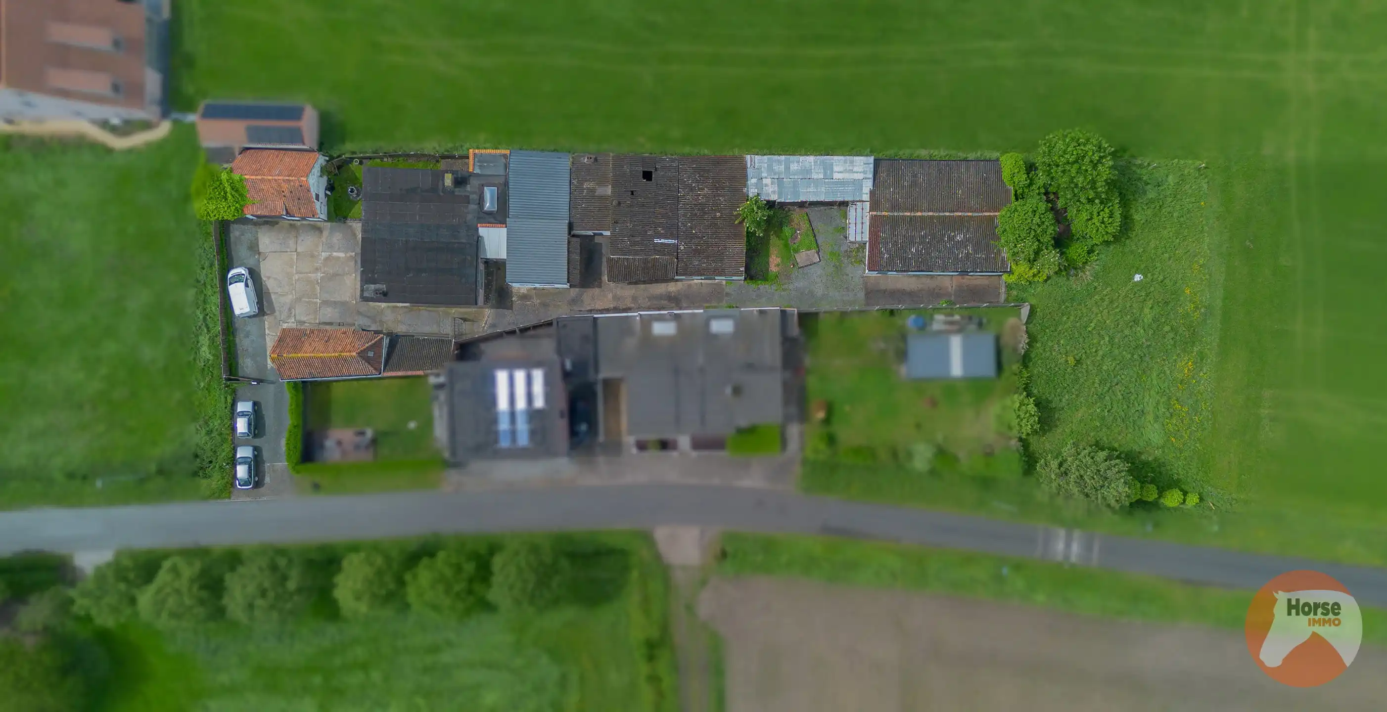 HOFSTADE - Charmante gelegen woning met bijgebouwen en weide foto 34