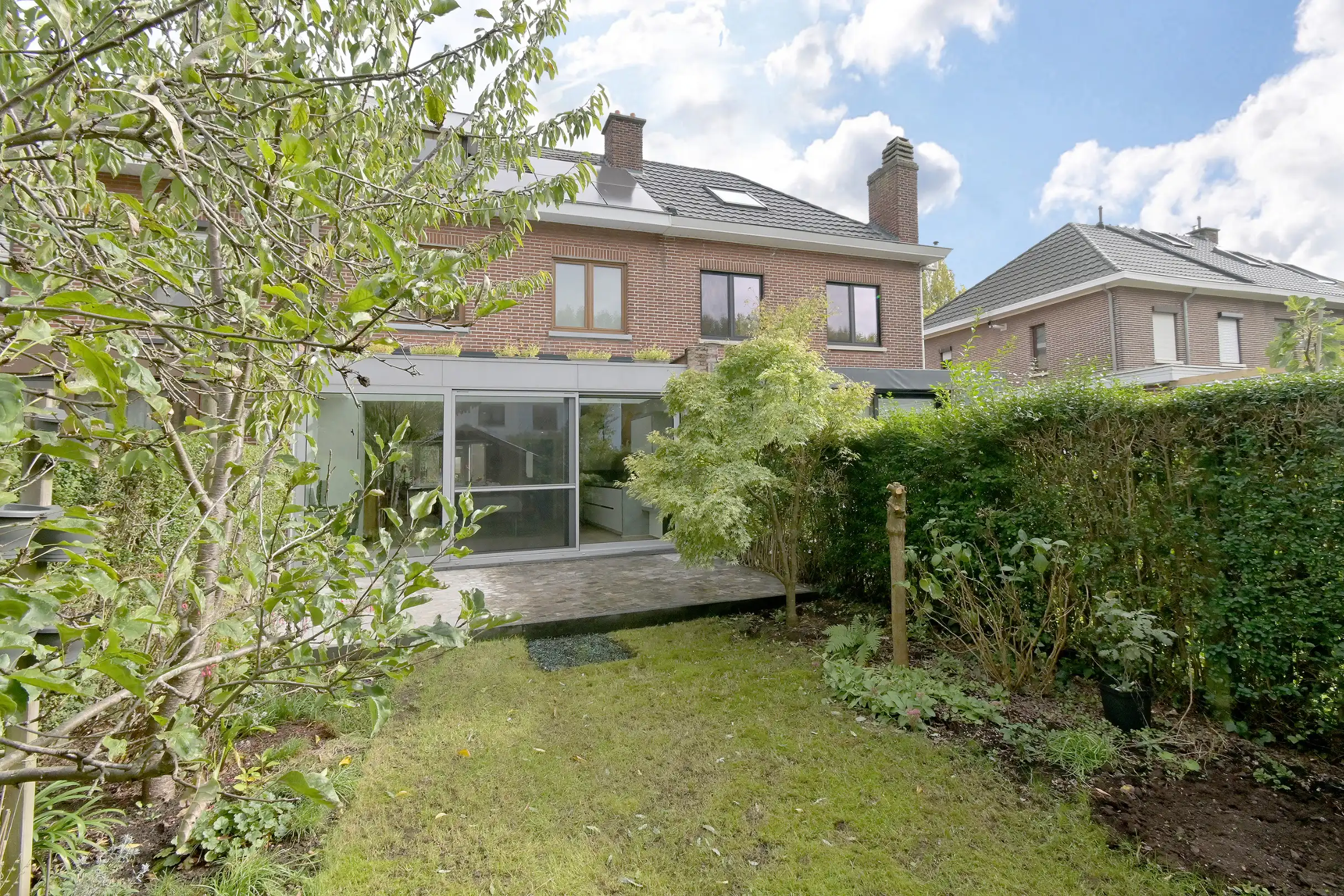 Instapklare woning met 3 slaapkamers en tuin foto 20