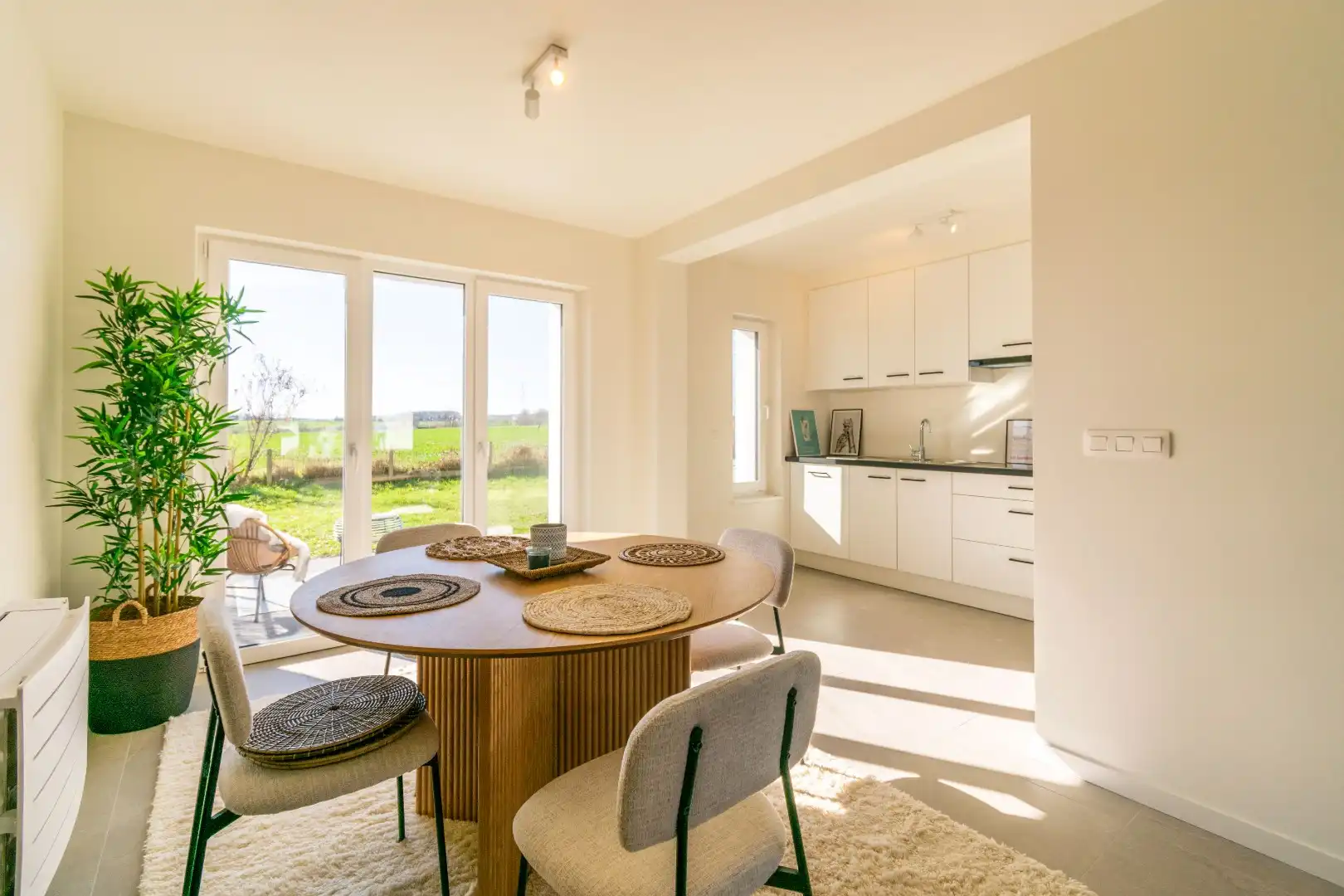 VOLLEDIG VERNIEUWDBOUWDE WONING 3 SLP+BUREAU! foto 13