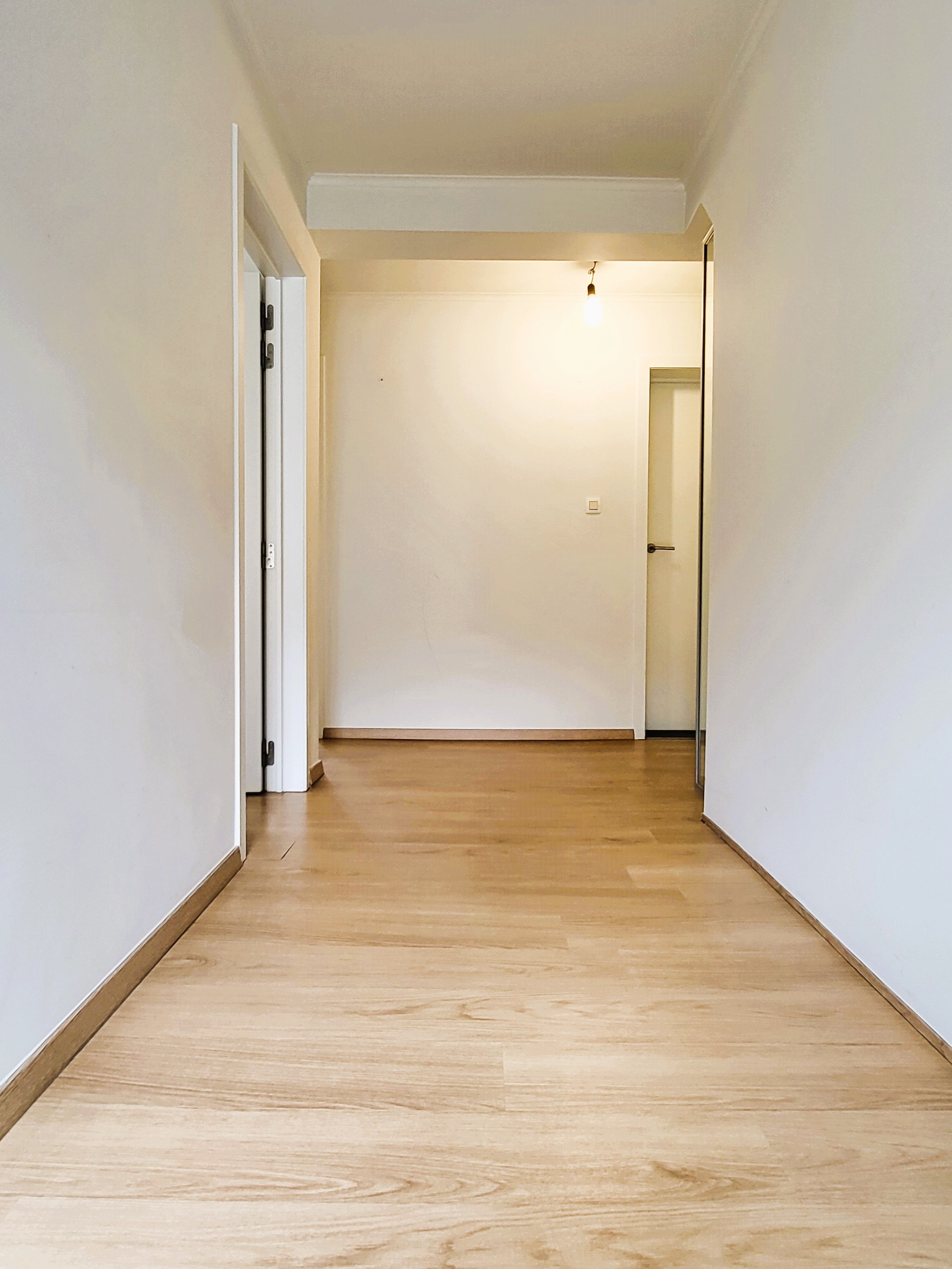 Lichtrijke penthouse van 143m² met landelijk uitzicht, gelegen op de 1ste en 2de verdieping. foto 6