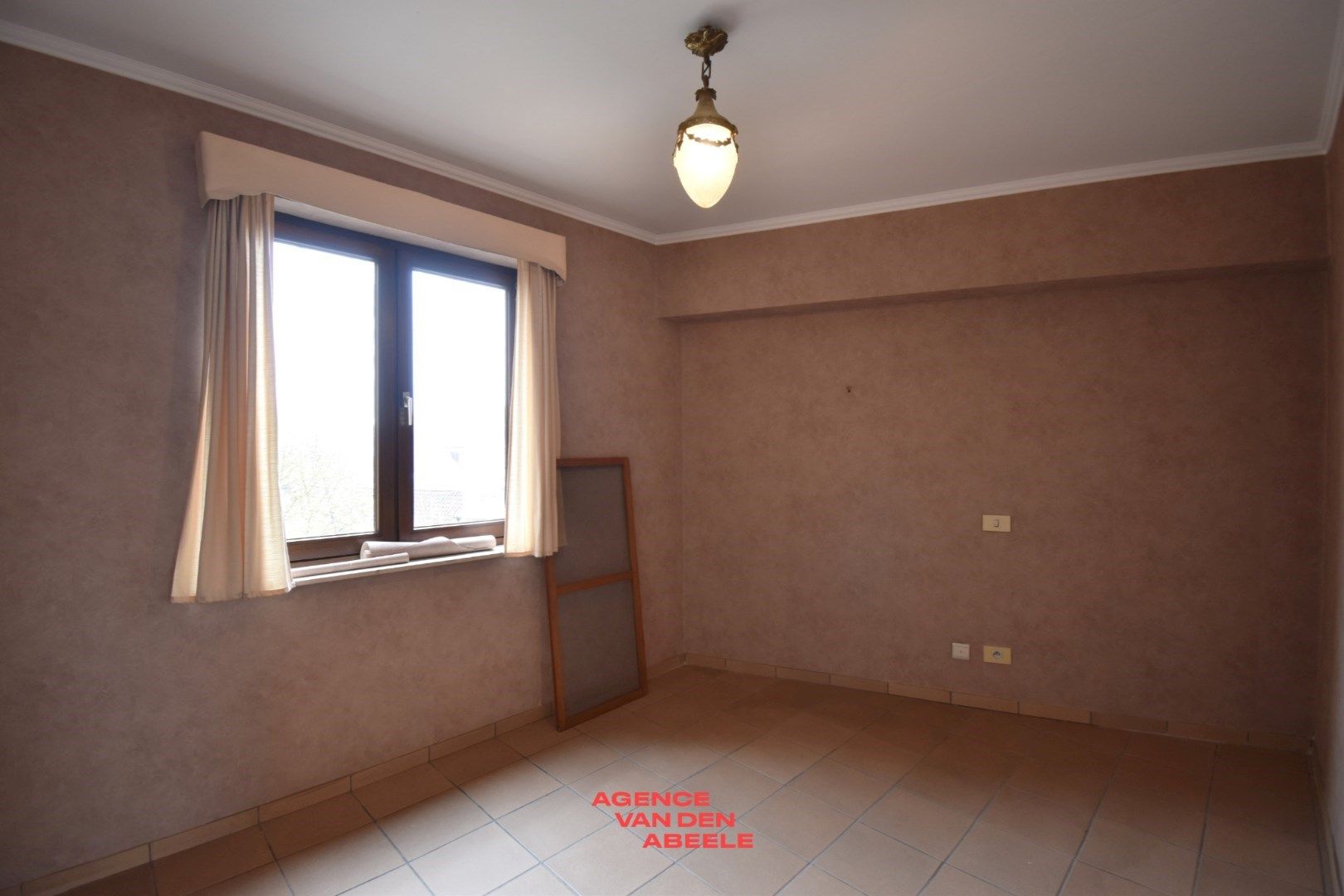 2 slaapkamer appartement met staanplaats foto 8