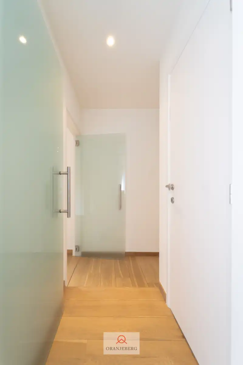 Lichtrijke 2 slpk woning te Gentbrugge foto 32