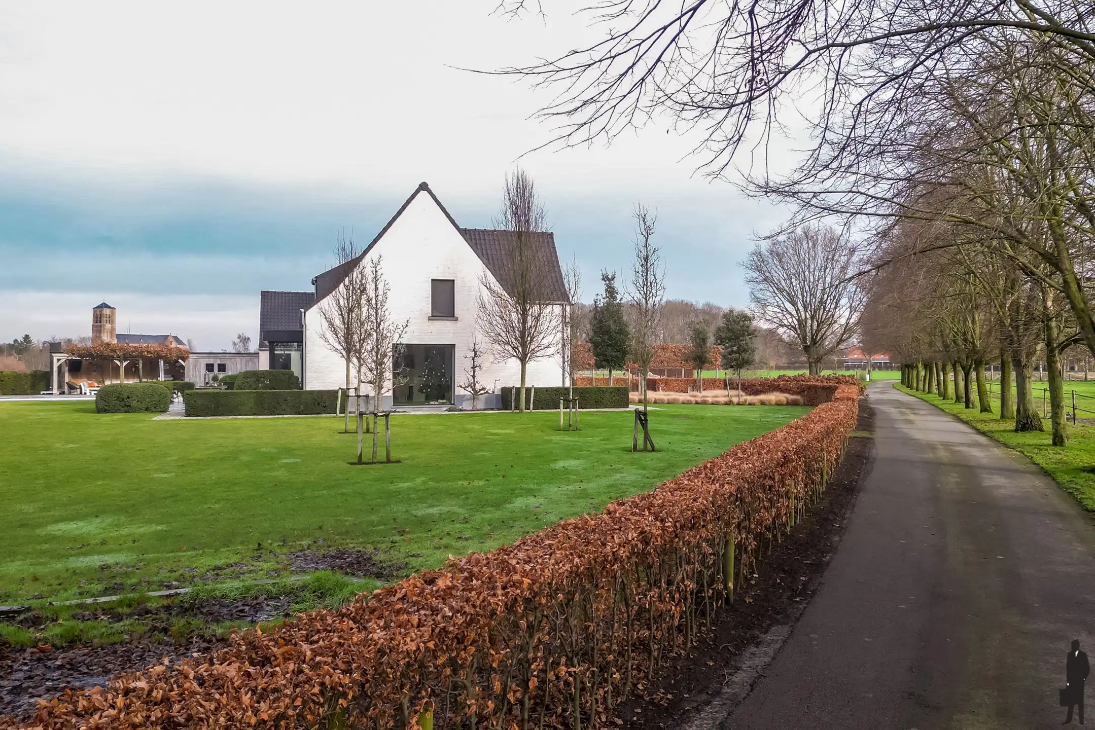 Instapklare villa temidden van uitgestrekte weilanden en landerijen!  foto 14