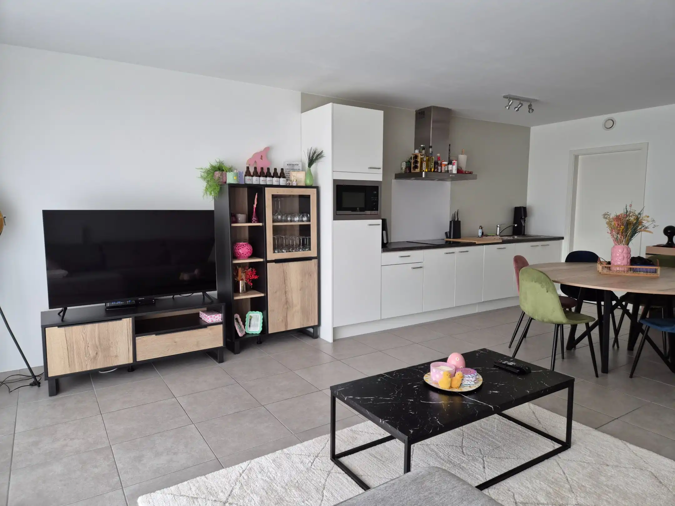 Appartement met 1 slaapkamer en terras. foto 7