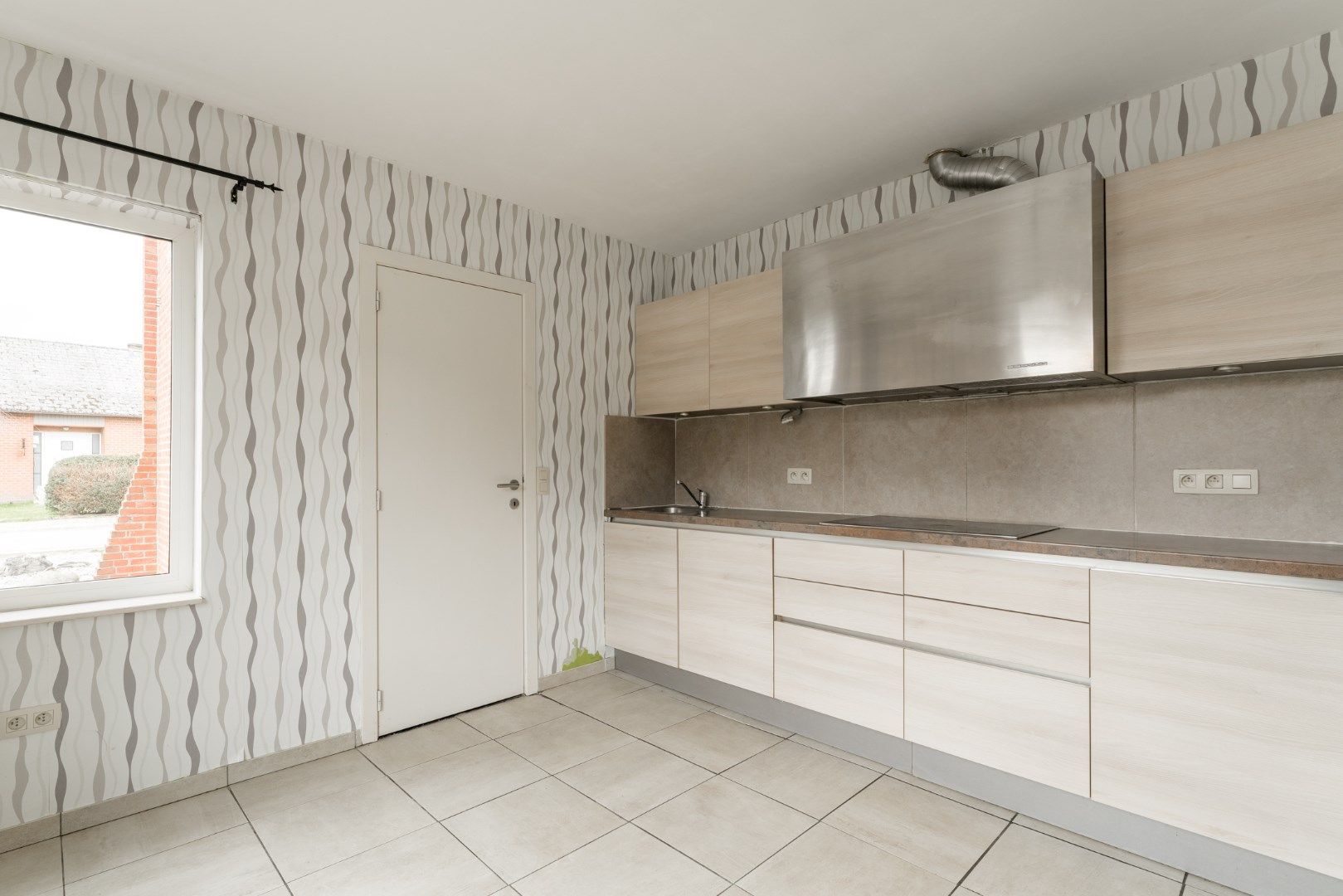 IN OPTIE!!! - Instapklare woning te koop met 3 slaapkamers! foto 8