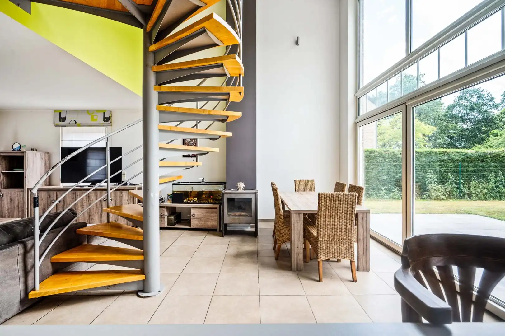 Vrijstaande woning in een rustige buurt te Langorp! foto 6