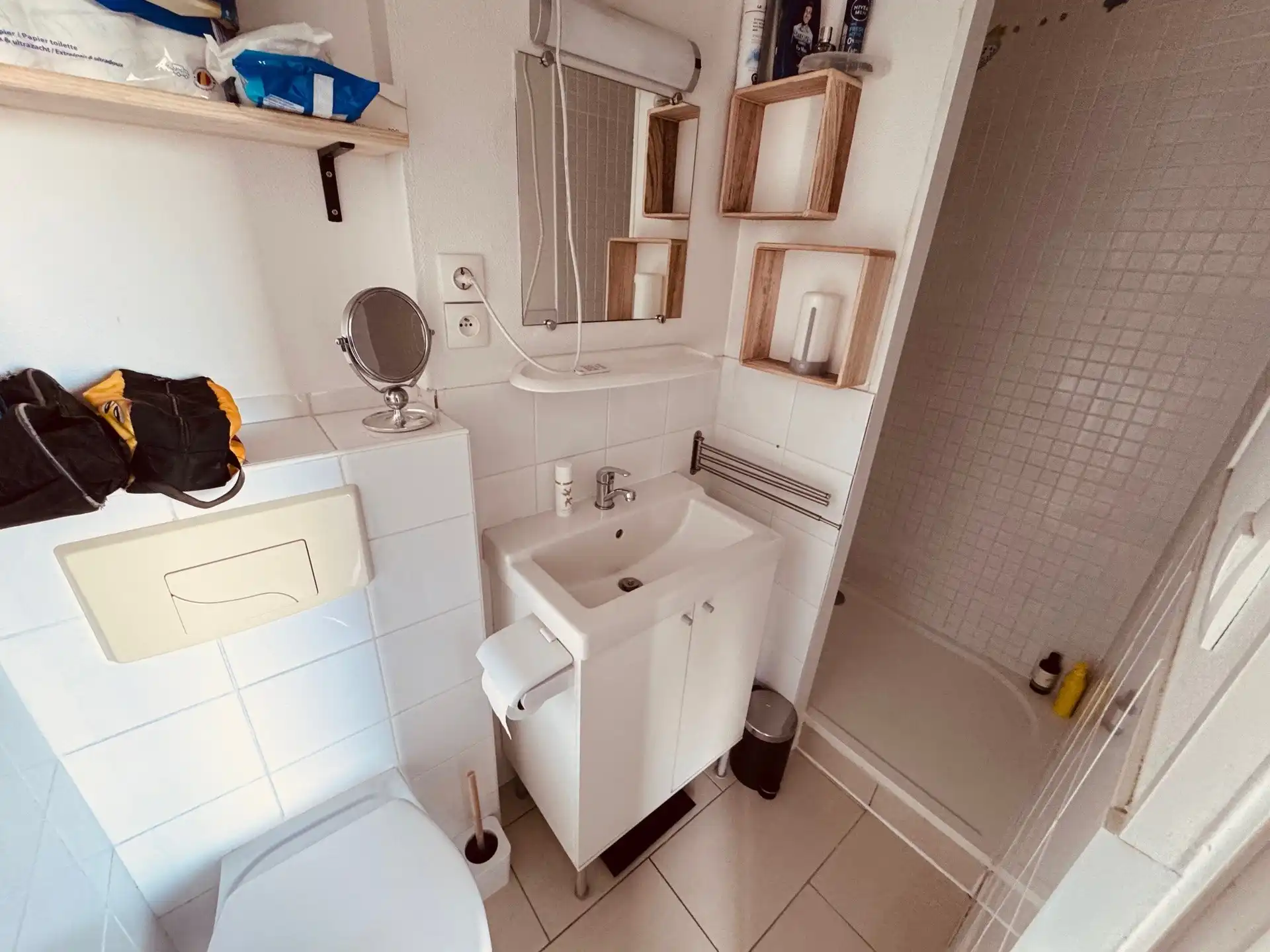 Gezellige studio met terras in Park Atlantis – De Haan. foto 4