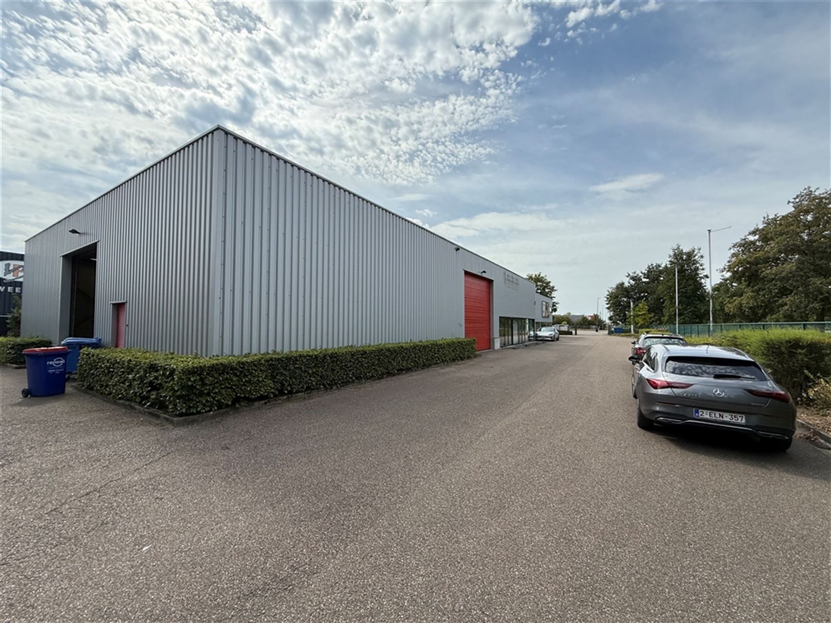 Showroom/Magazijn te Lommel foto 7