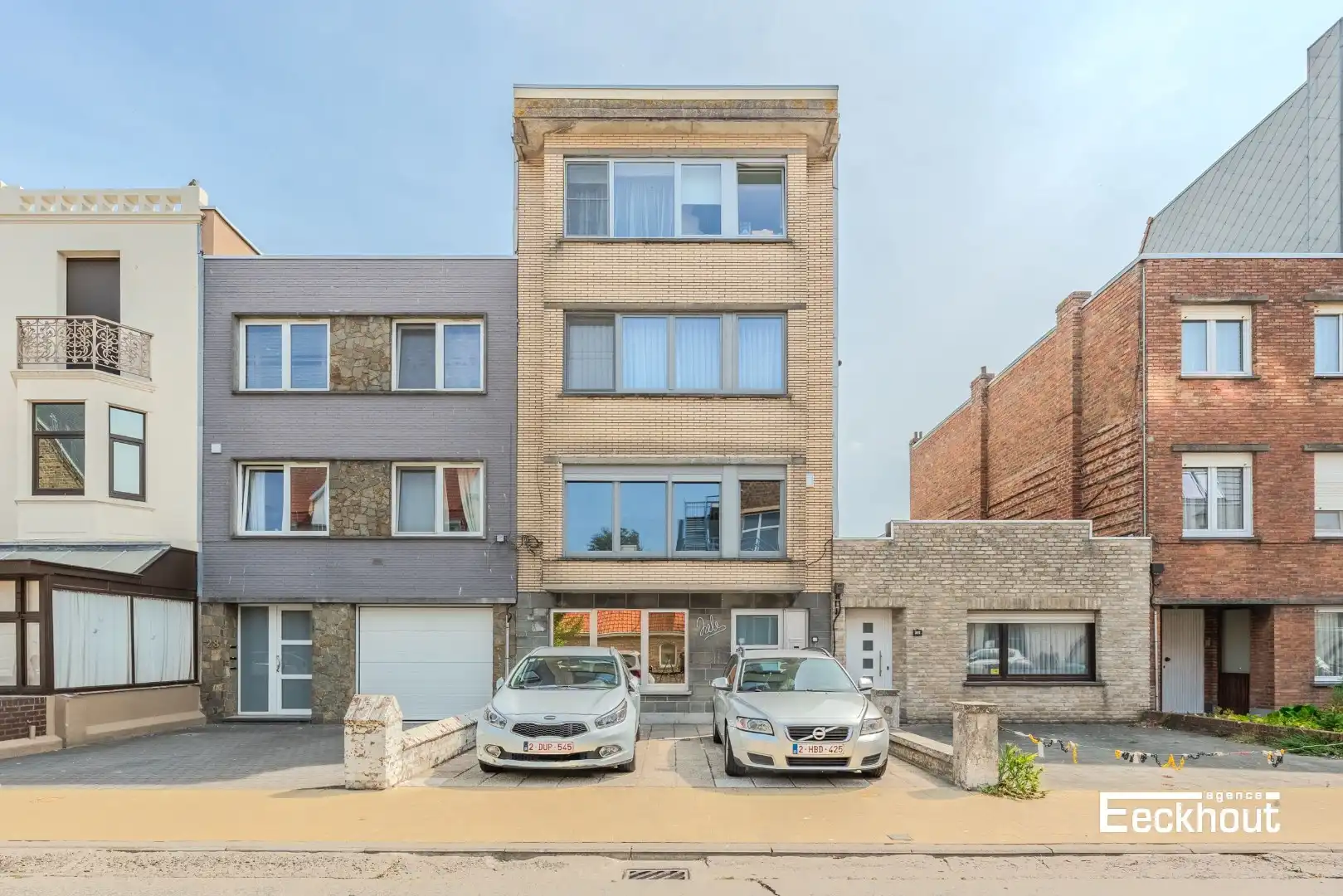 Stijlvol en instapklaar appartement op enkele passen van het strand! foto 11