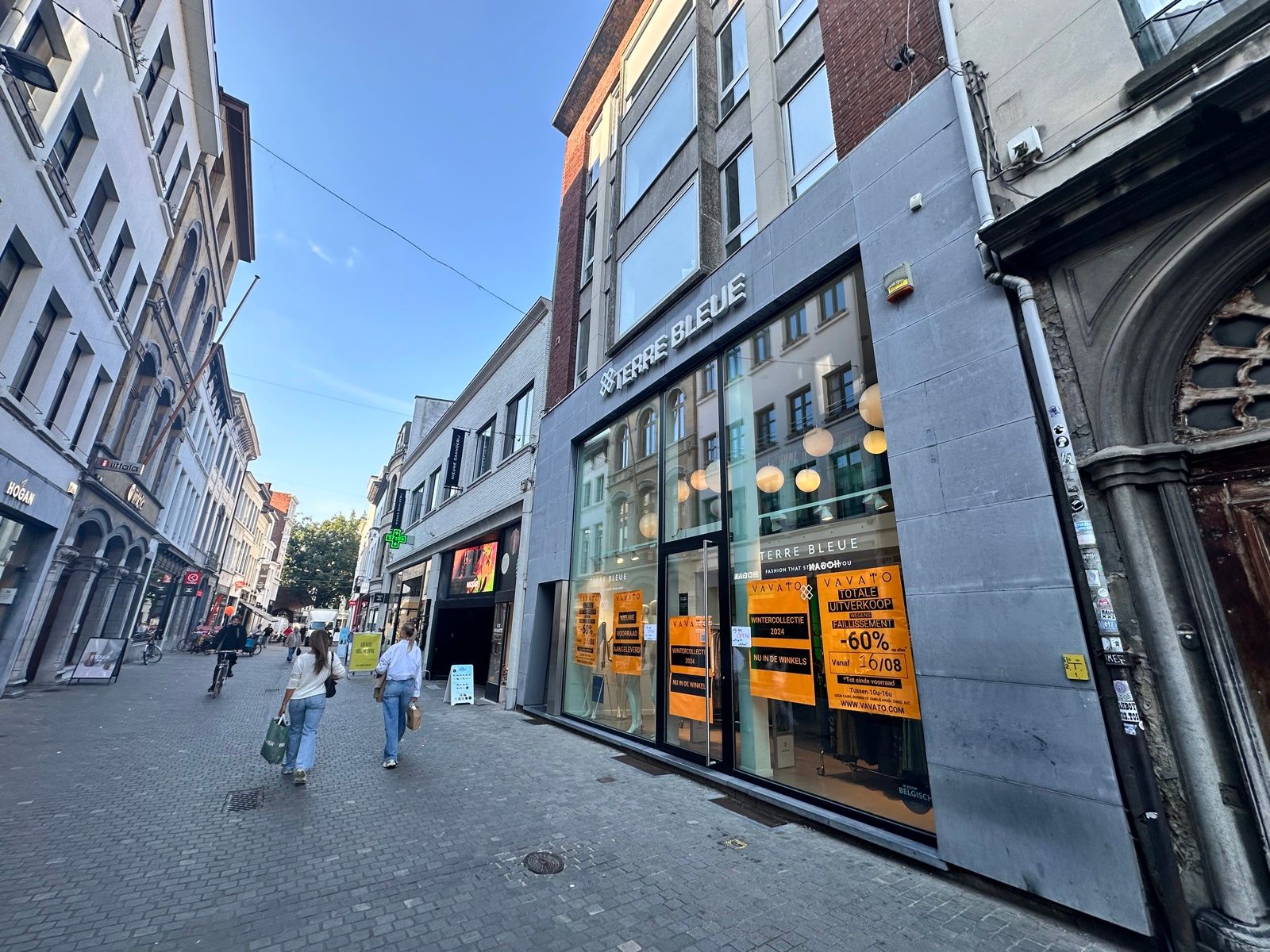 Commercieel pand in hartje Antwerpen foto {{pictureIndex}}