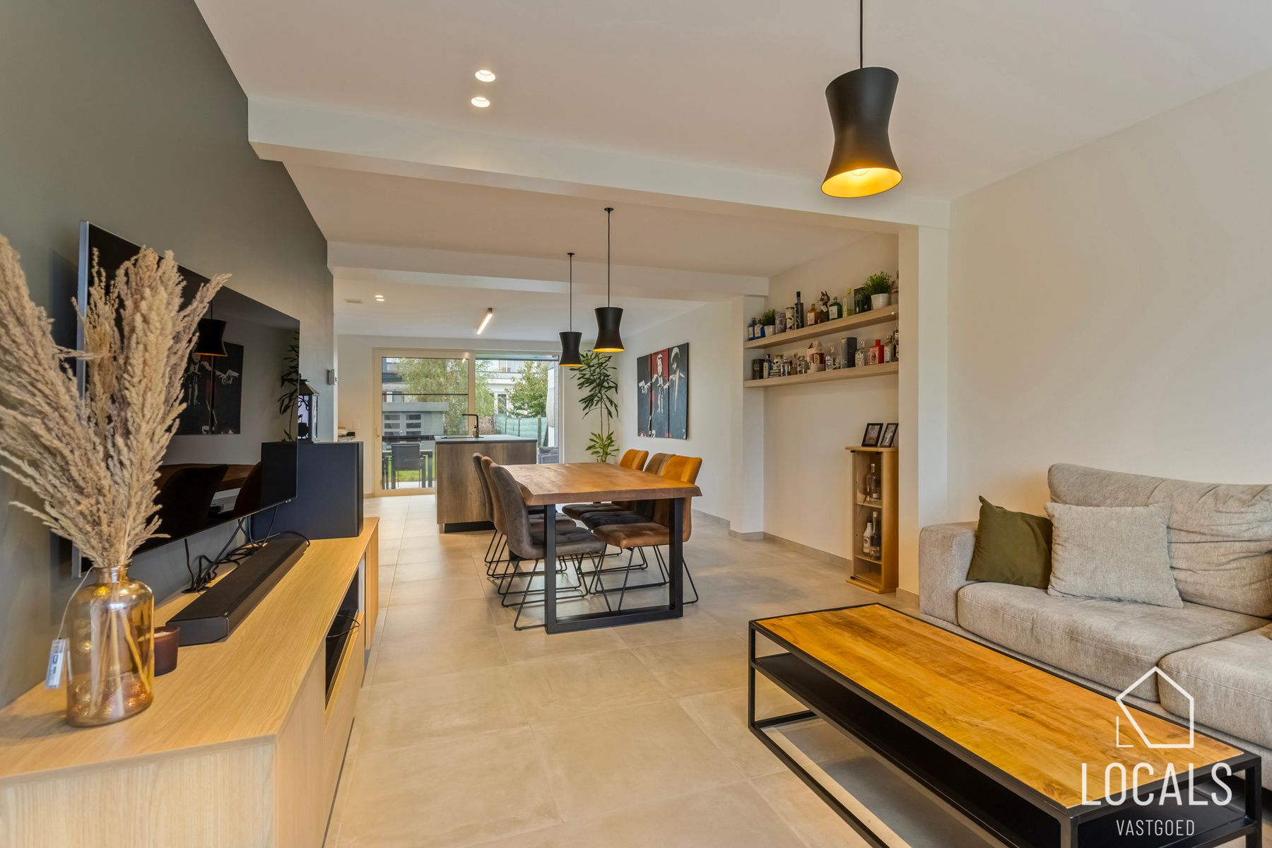 Luxe en comfort – energiezuinige woning op toplocatie foto {{pictureIndex}}