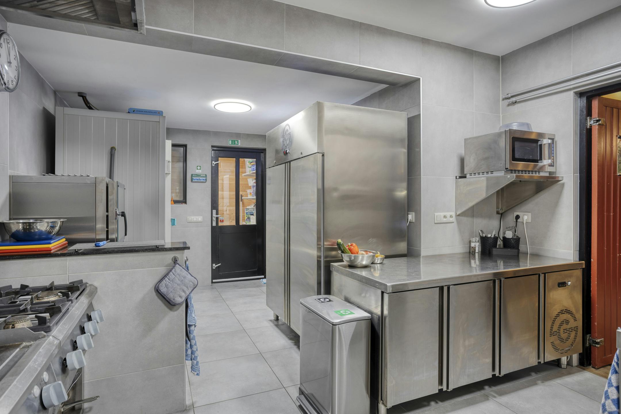 Woning met charmante kroeg en tuinterras te koop! foto 10