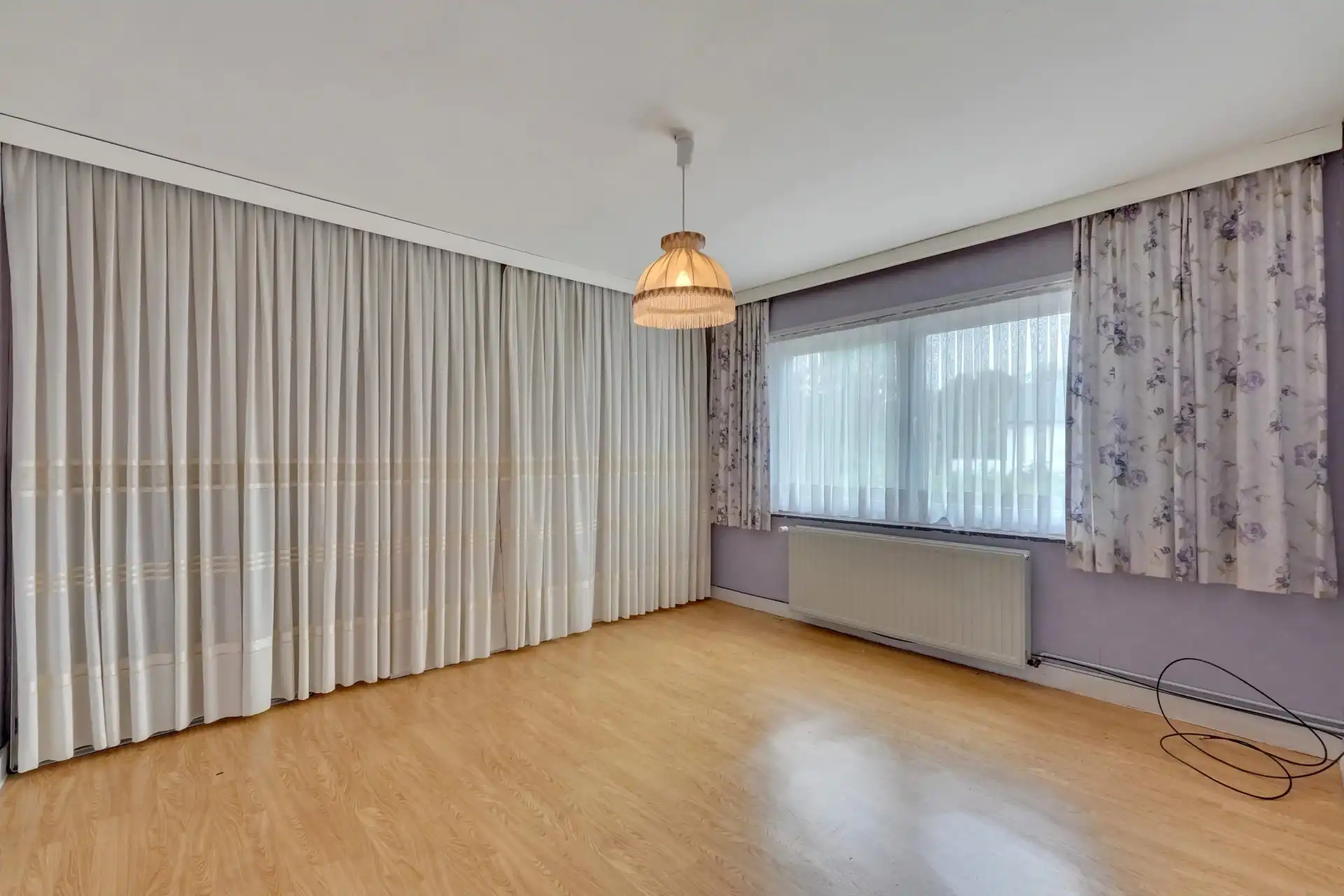 Ruime woning met potentiële bouwgrond foto 19