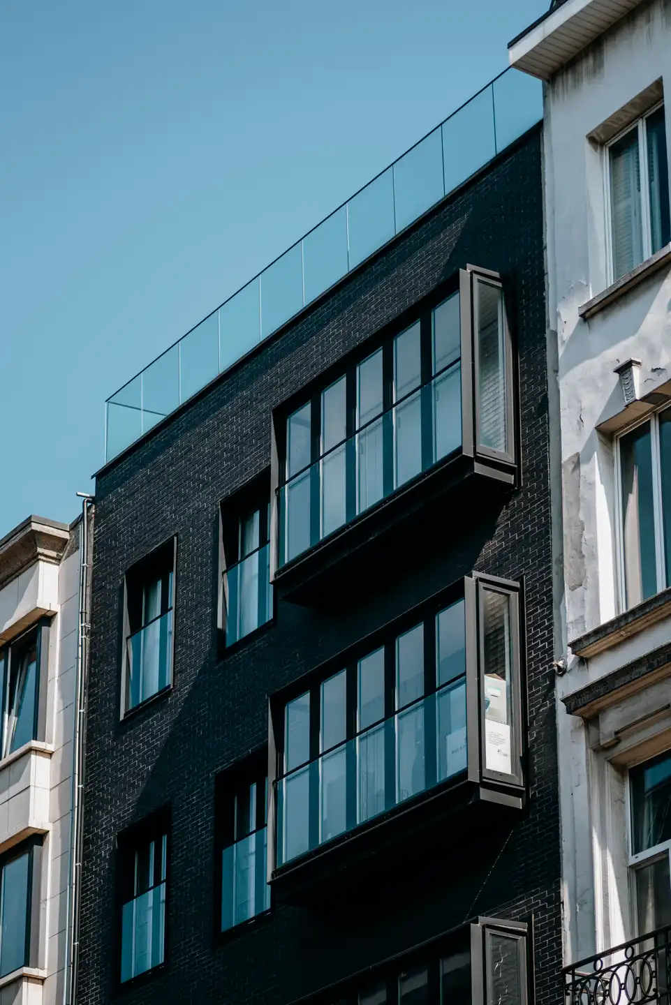 ANTWERPEN - Zonnige loft nabij Theaterplein foto 12