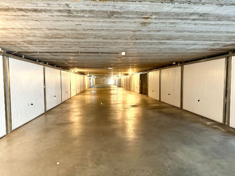Centraal gelegen appartement met 2 slaapkamers en garage foto 19