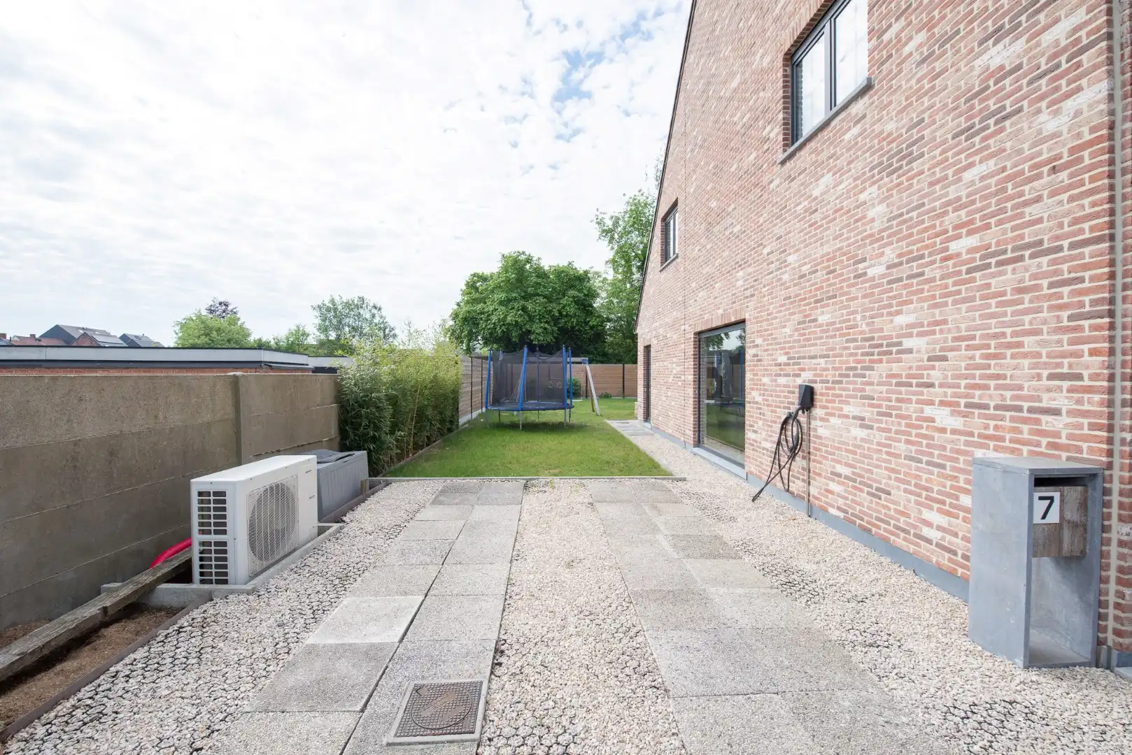 ENERGIEZUINIGE woning te huur in Olsene met 3 slaapkamers en garage foto 14