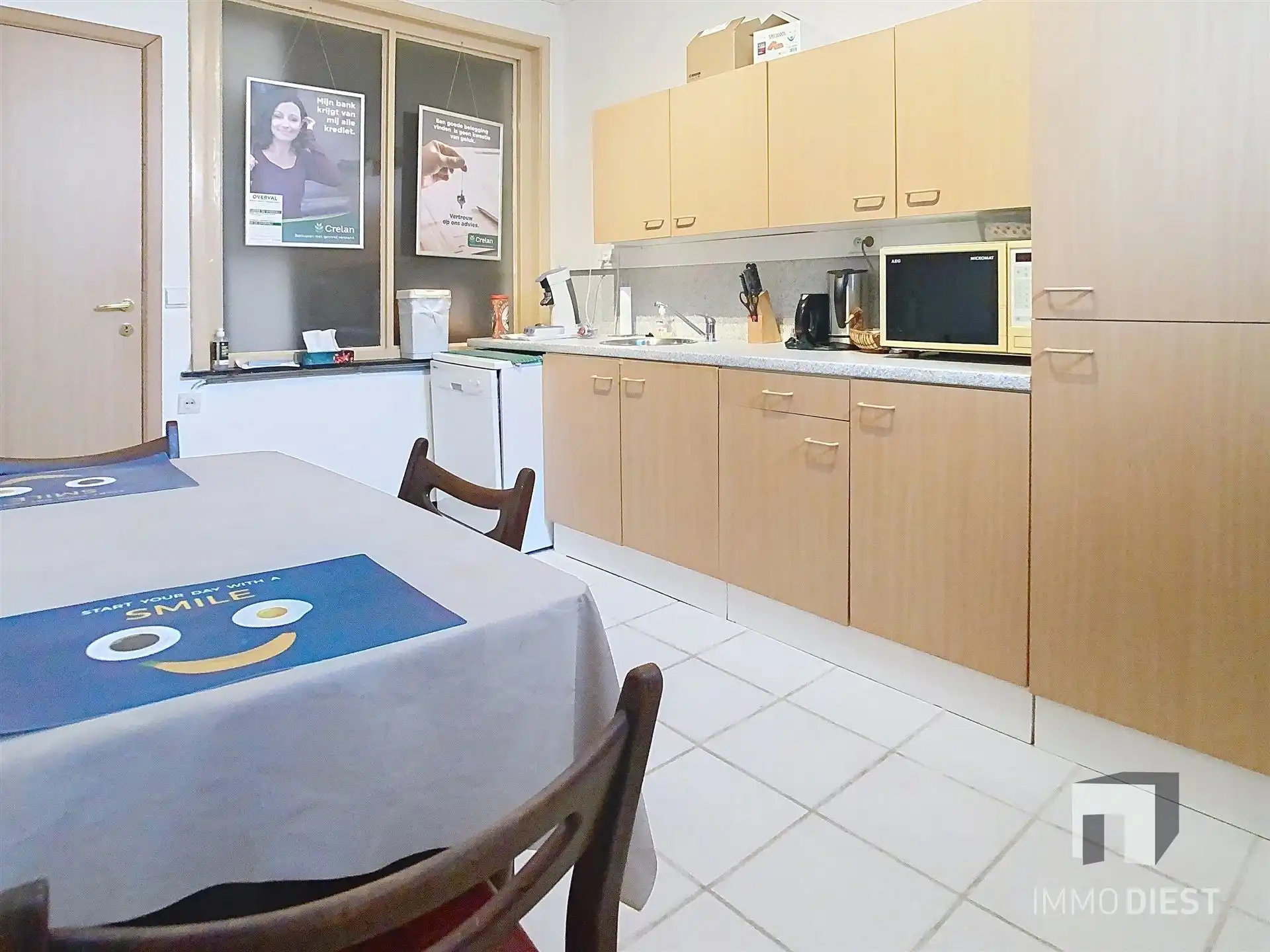 Gelijkvloers kantoorpand op strategische ligging  foto 27