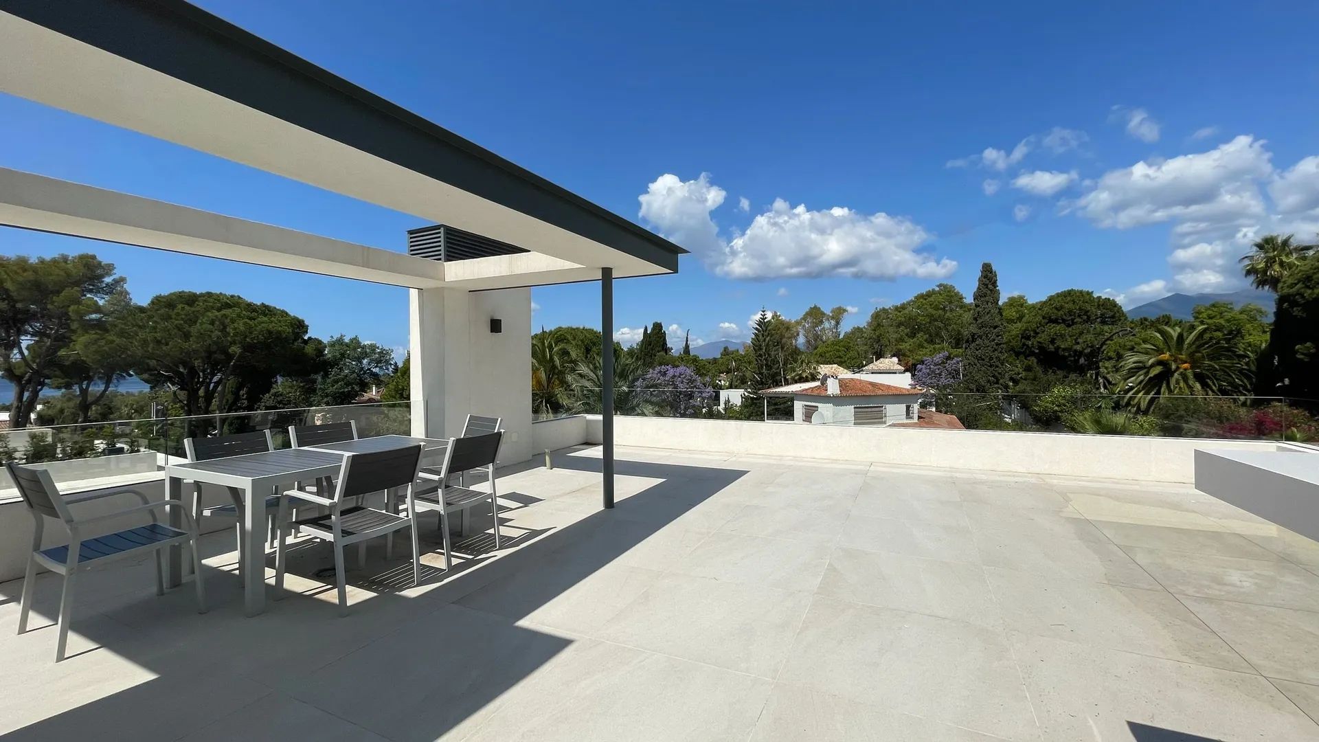 Modern meesterwerk in Nagüeles – waar luxe, ruimte en design samenkomen aan de Golden Mile van Marbella foto 36