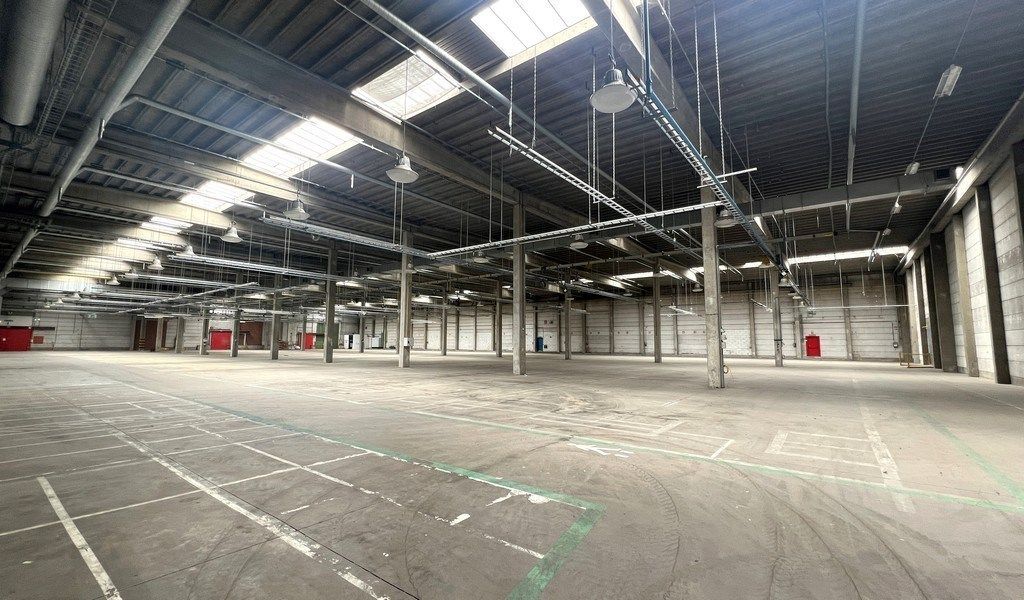 Logistiek bedrijfspand te huur op Vynckier site Gent foto 2