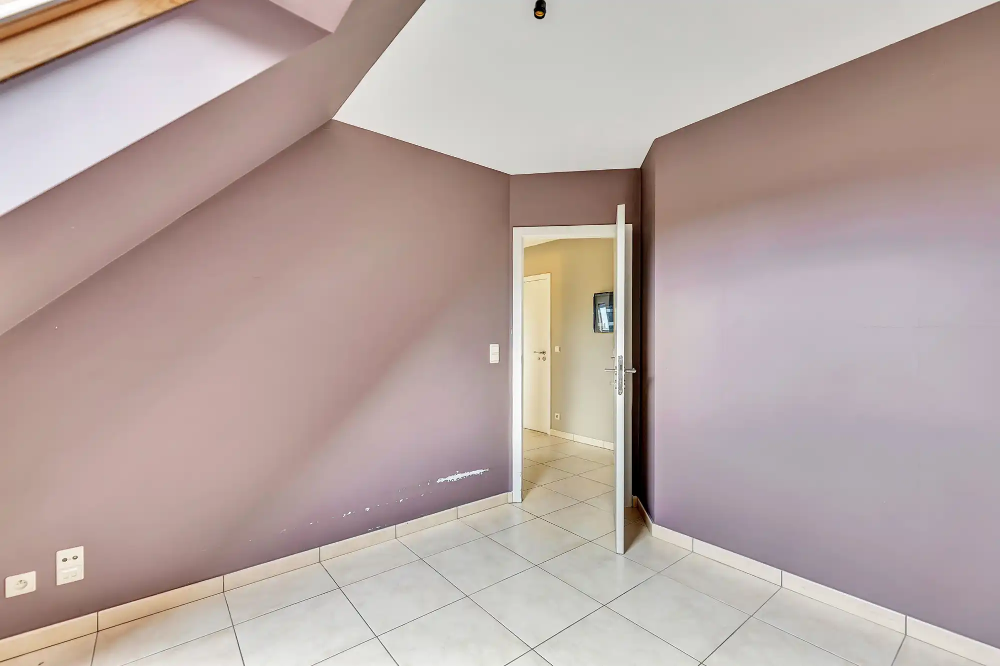 Instapklaar dakappartement in het centrum van Denderhoutem foto 12