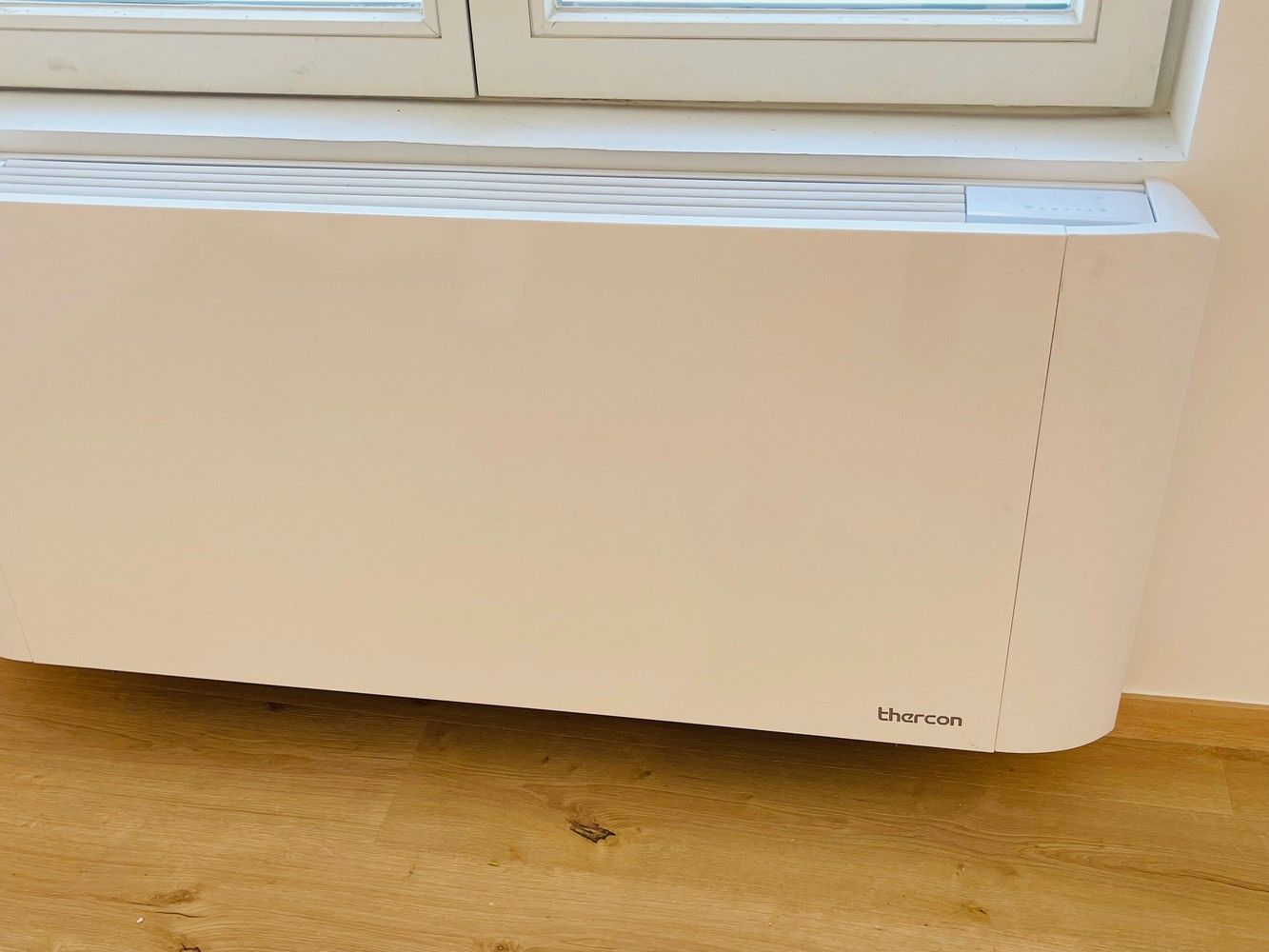 EXCLUSIEF WONEN in Brugge centrum, met zicht op de REIEN, ENERGIEZUINIG  TOTAAL GERENOVEERD BURGERSHUIS met 6 slaapkamers en, 3 nieuwe badkamers , stadspatio. foto 27