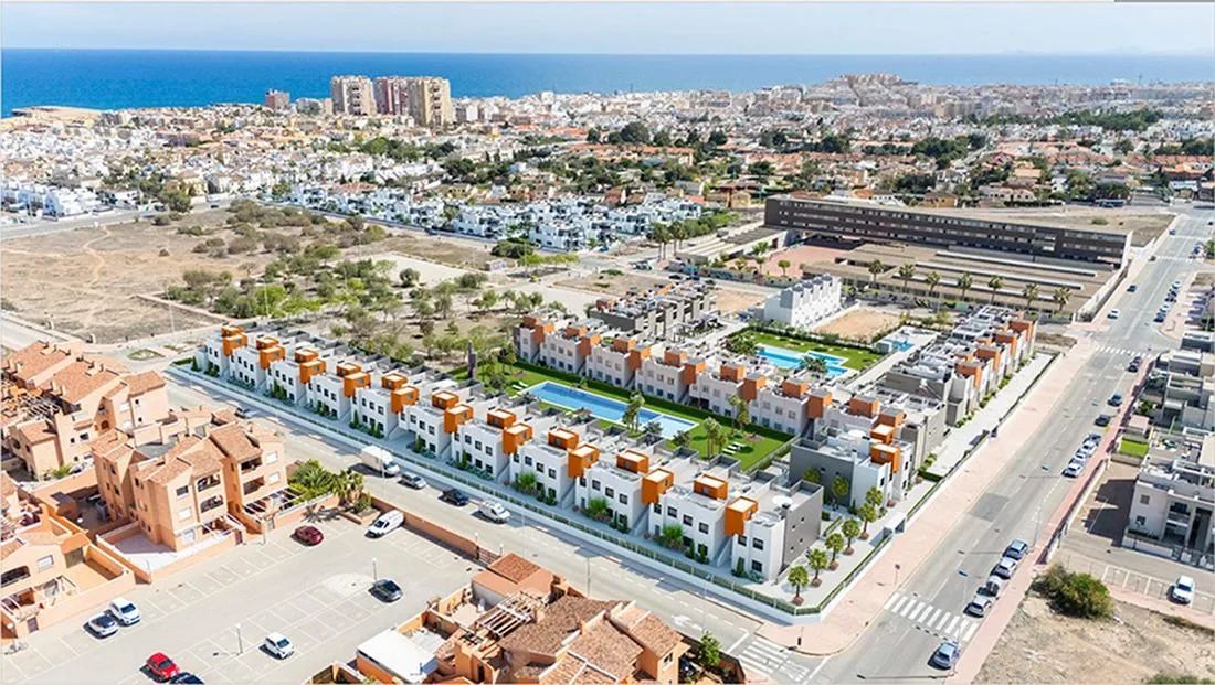 Nieuwbouwproject in Torrevieja - luxe leven op slechts 900 m van de zee foto 2