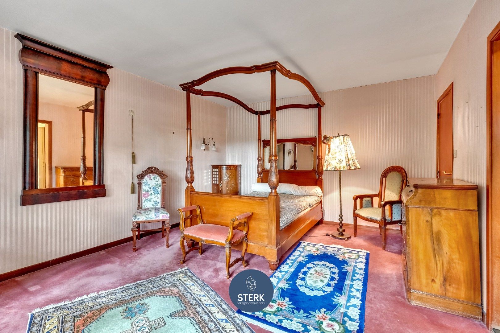 EXCLUSIEF PERCEEL MET TE RENOVEREN VILLA OP EEN GELIEFDE LOCATIE TE NEERHAREN !  foto 11