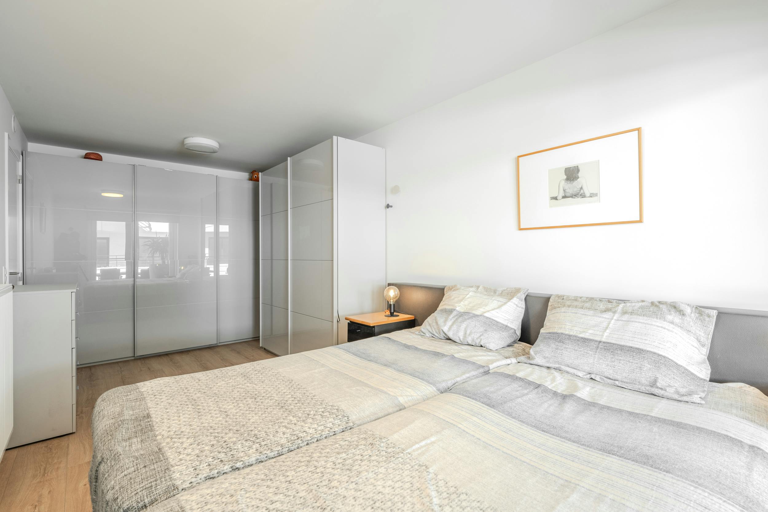 Prachtig ruim appartement te Oostende foto 16