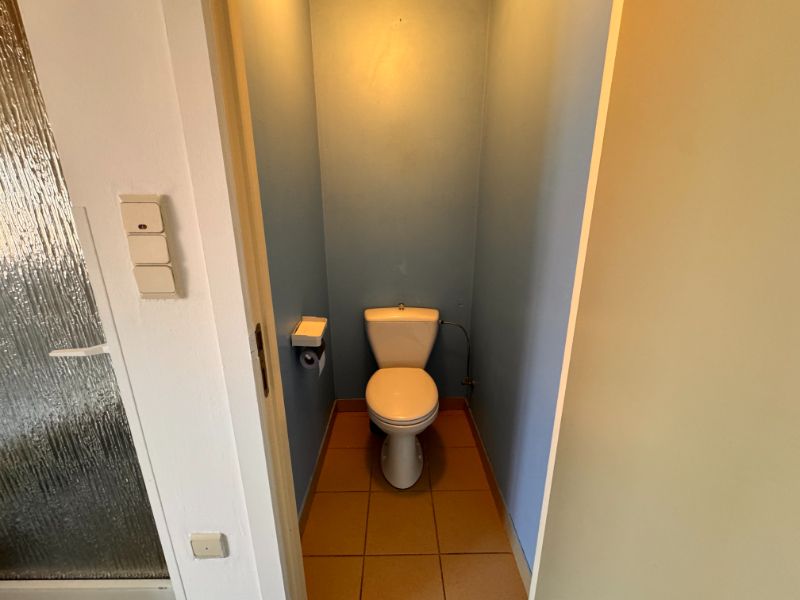 Gezellig appartement met 1 slaapkamer, groot zonnegericht terras + garage. foto 8