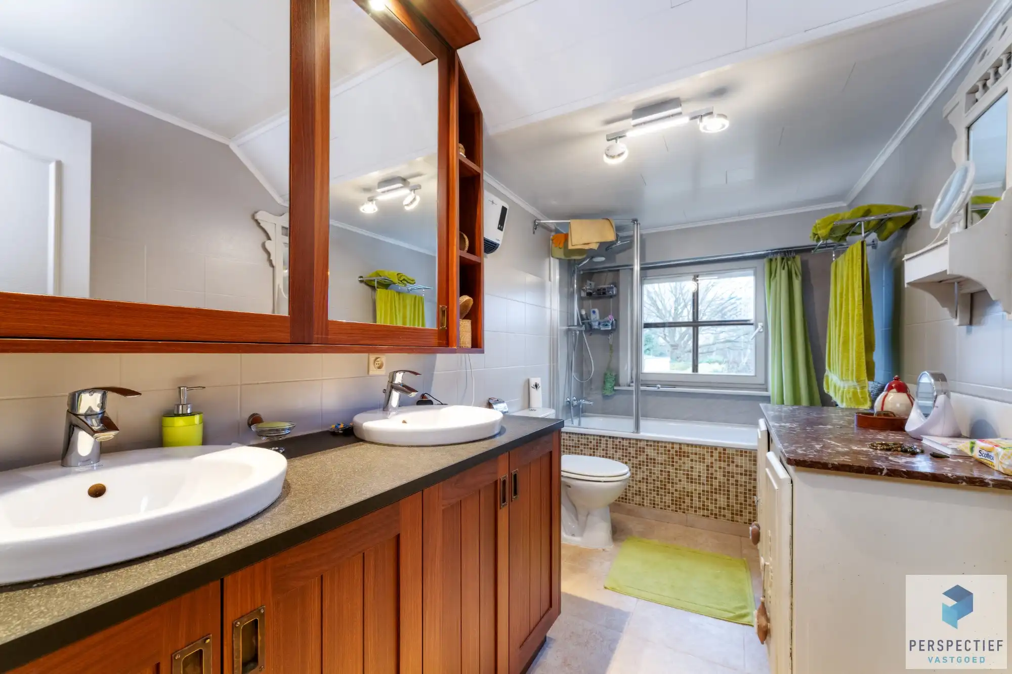 Uniek gelegen charmante villa met grote tuin in een rustige landelijke omgeving foto 15