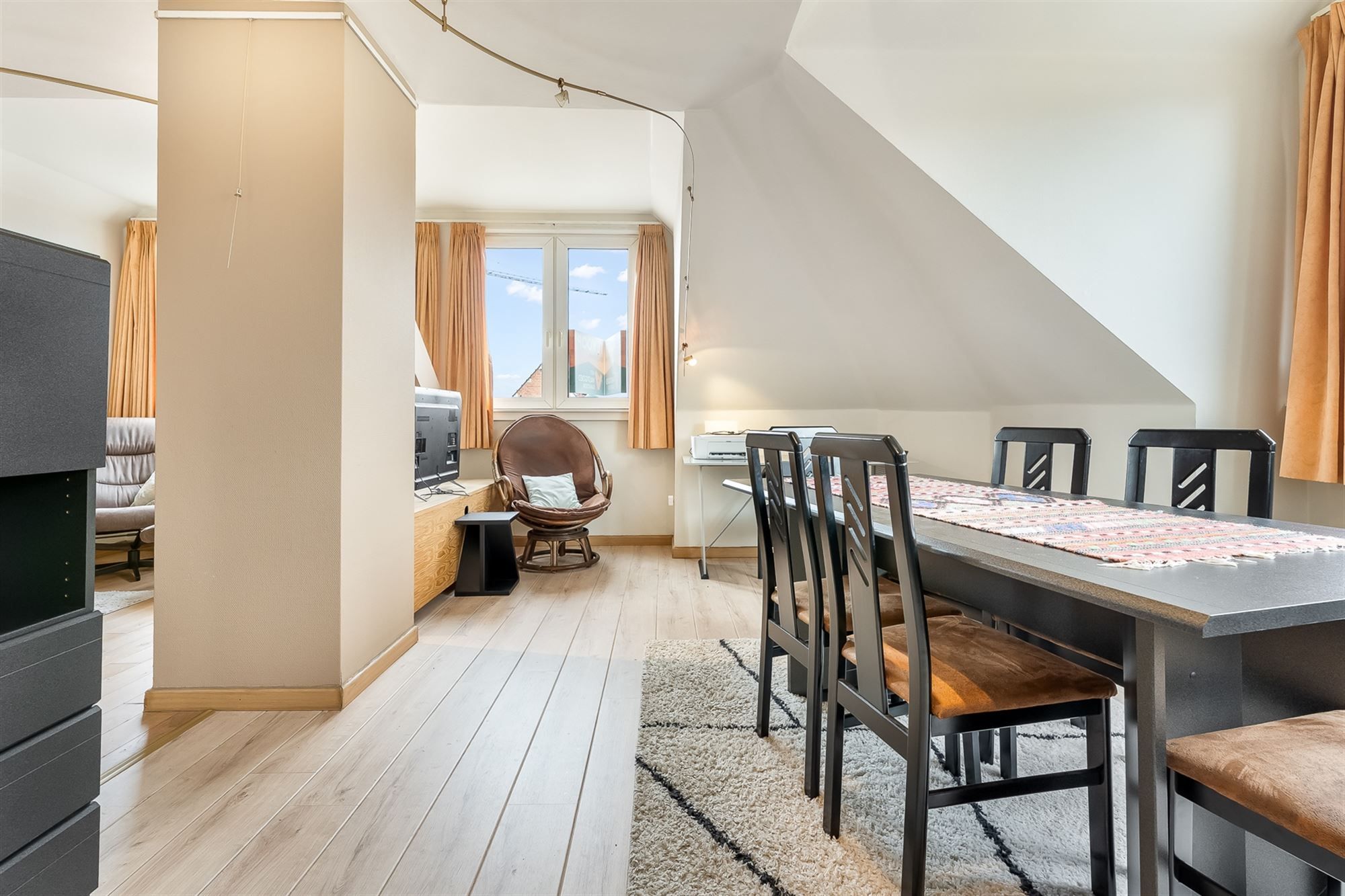 INSTAPKLAAR APPARTEMENT MET RUIM ZONNETERRAS PAL IN CENTRUM BALEN foto 8