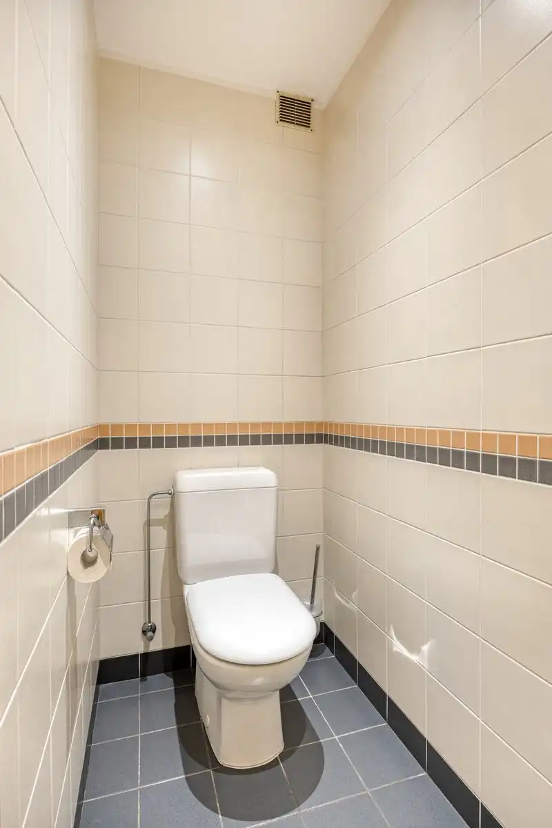 Grote kantoorruimtes (mogelijkheid tot 5 appartementen) in Strombeek: een strategische keuze voor ondernemingen foto 27