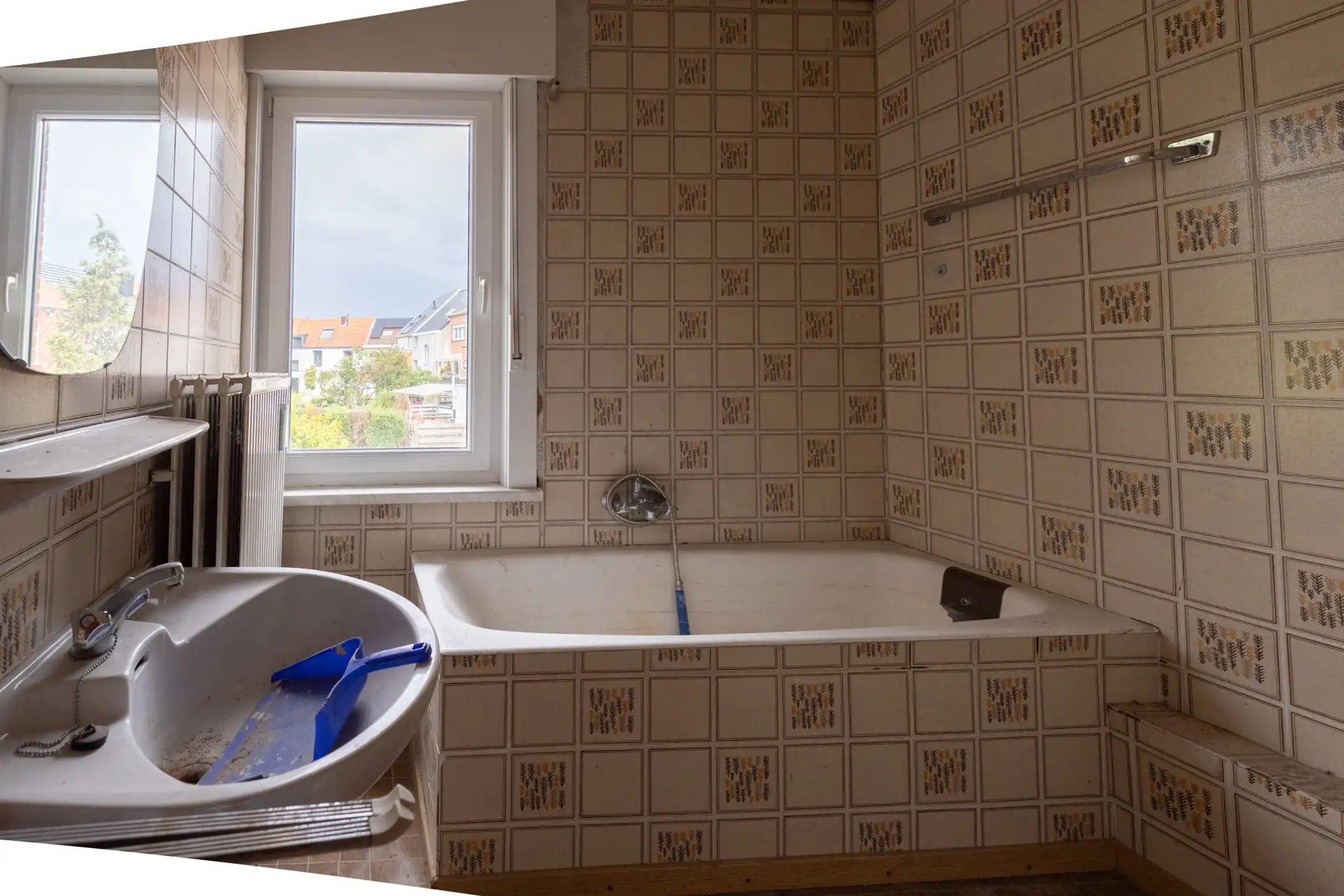 KORTENBERG – Te renoveren 2-gevelwoning met ruime tuin in het centrum foto 11