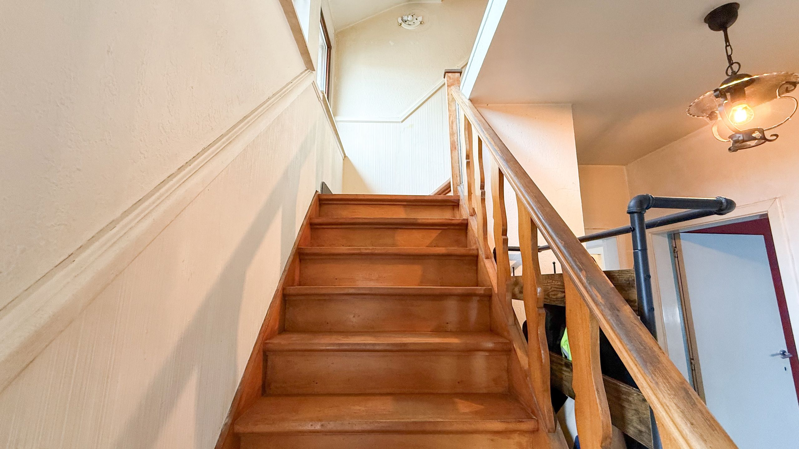 Charmante te renoveren woning in Kortessem! foto 27