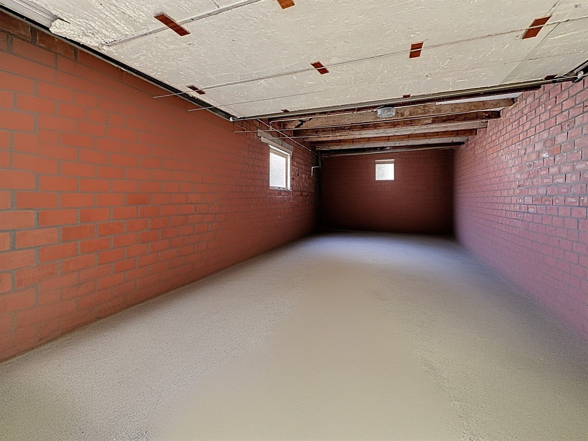 Charmante half open bebouwing met 3 slaapkamers en garage! foto 15