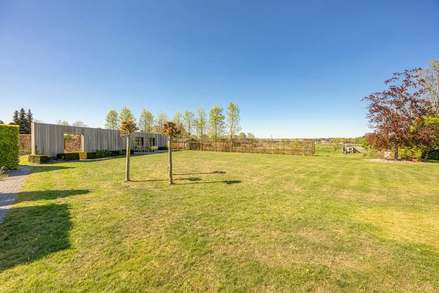 Riante, vrijstaande villa met 4 slaapkamers, zwembad en bijgebouw op een perceel van 2.680m². foto 29