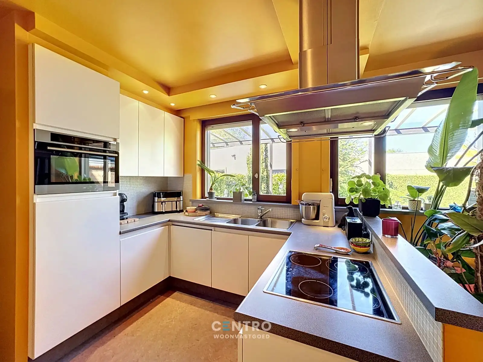 KARAKTERVOLLE woning mét charme en veel opbergruimte! foto 7