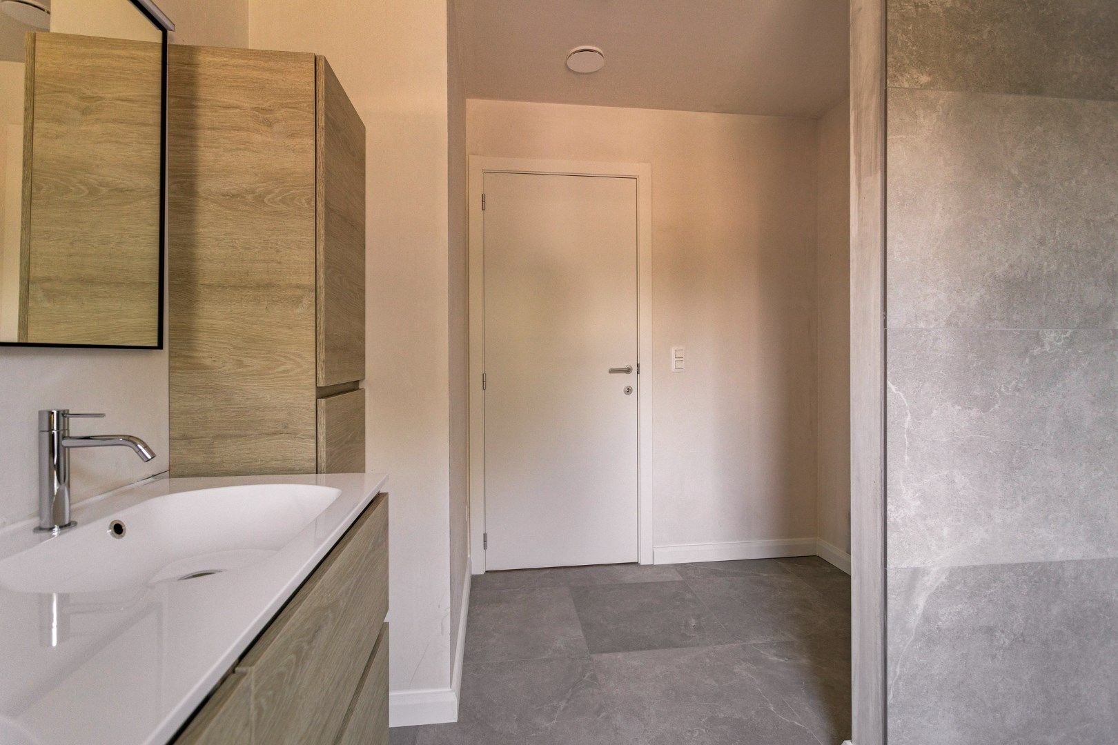 Ruime en kwalitatief afgewerkte nieuwbouw (HOB) met 3 ruime slpks op 412 m² te Olen ! foto 17