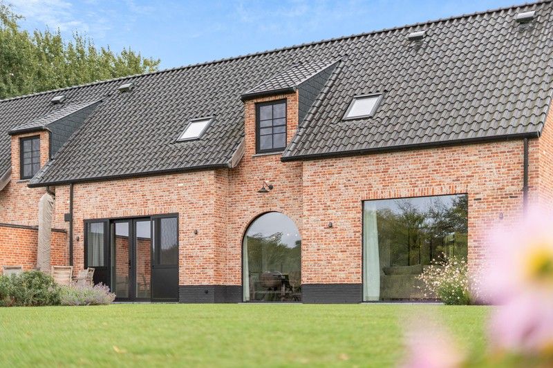 Exclusieve villa (4/5 slpks) met landelijke verzichten! foto {{pictureIndex}}