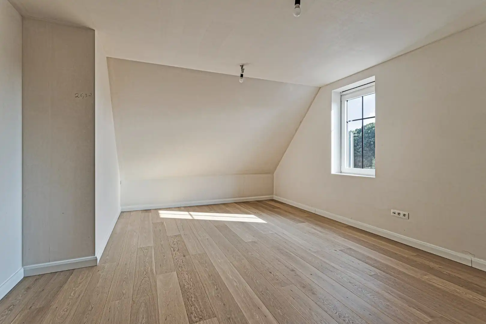 Ruime en kwalitatief afgewerkte nieuwbouw (HOB) met 3 ruime slpks op 412 m² te Olen ! foto 21