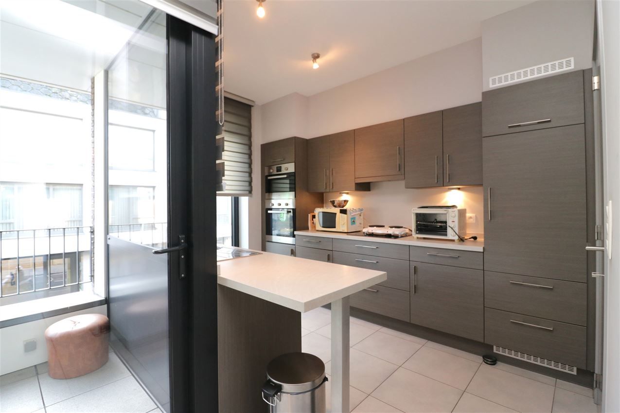 Appartement, 1ste verdieping, volle centrum, terras, 1 ruime slpk foto 9