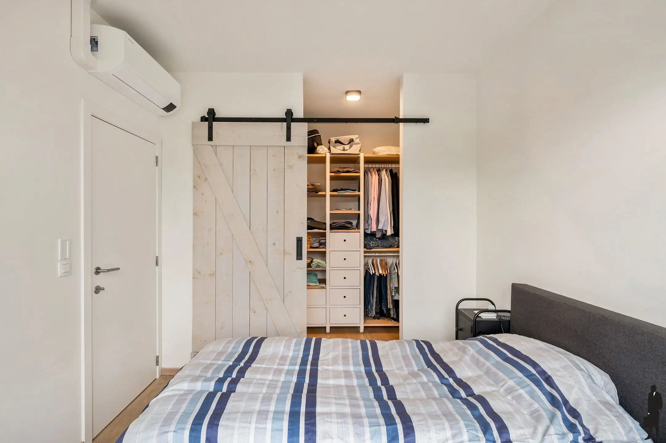 Instapklaar duplex appartement met tuin foto 12