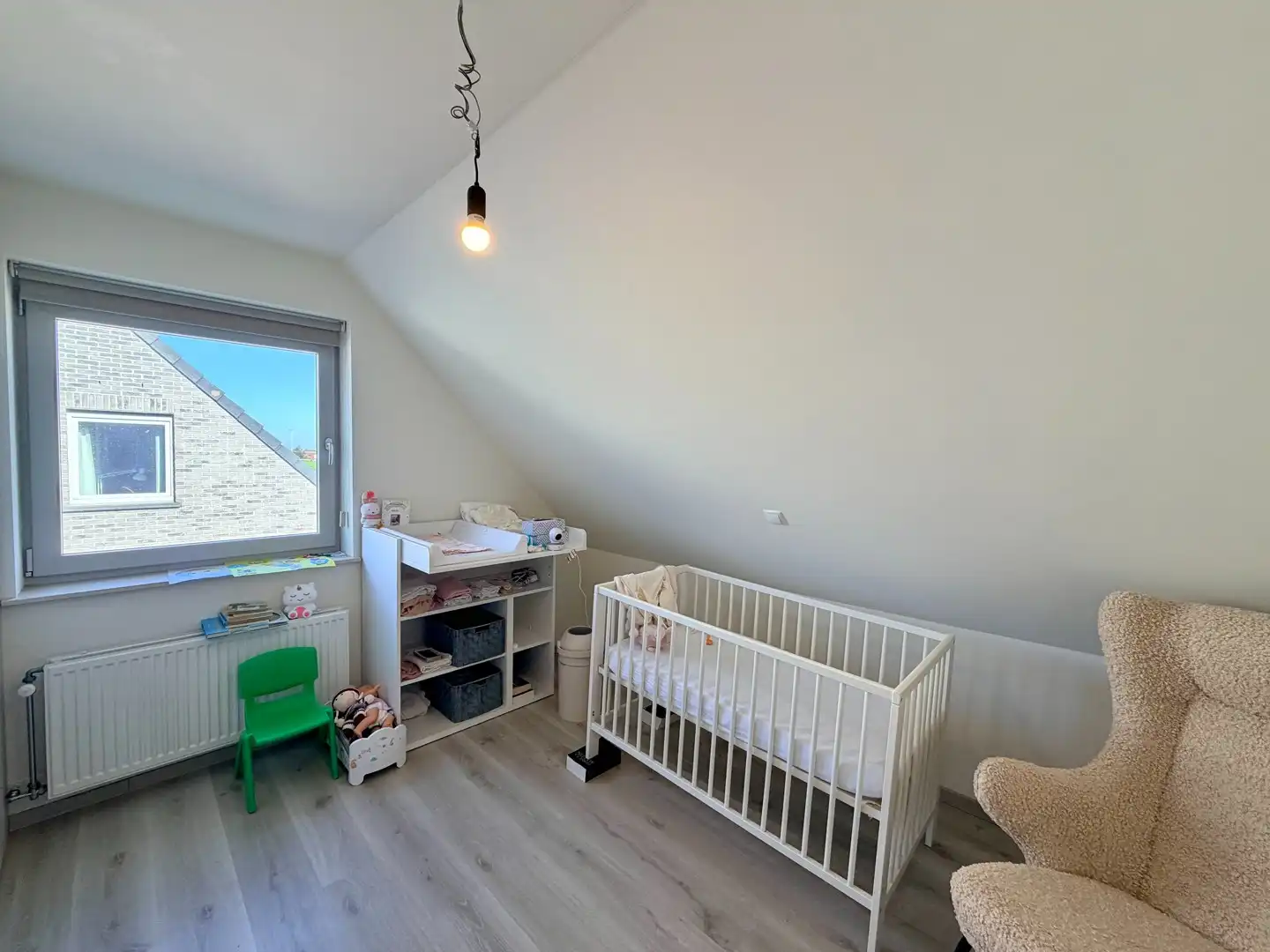 Instapklare HOB in rustige woonwijk te Moorslede! foto 11