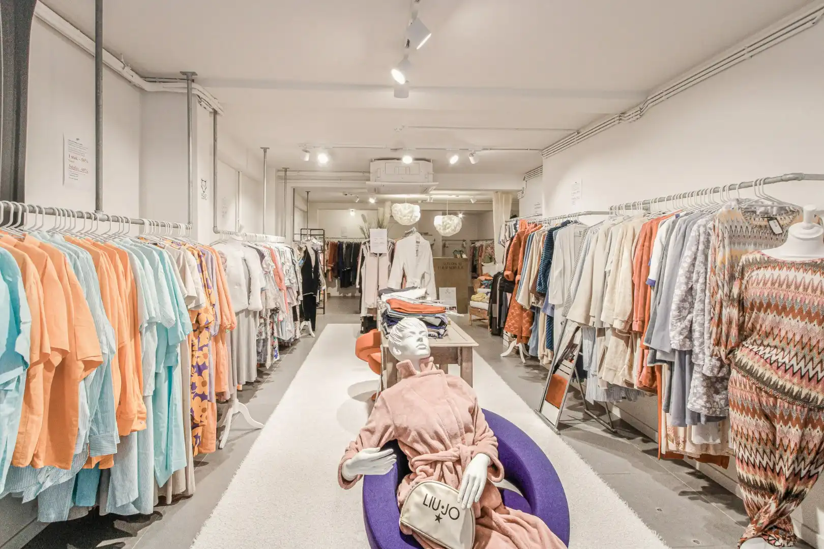 Commerciële ruimte te huur Lippenslaan 255 - - 8300 Knokke-Heist