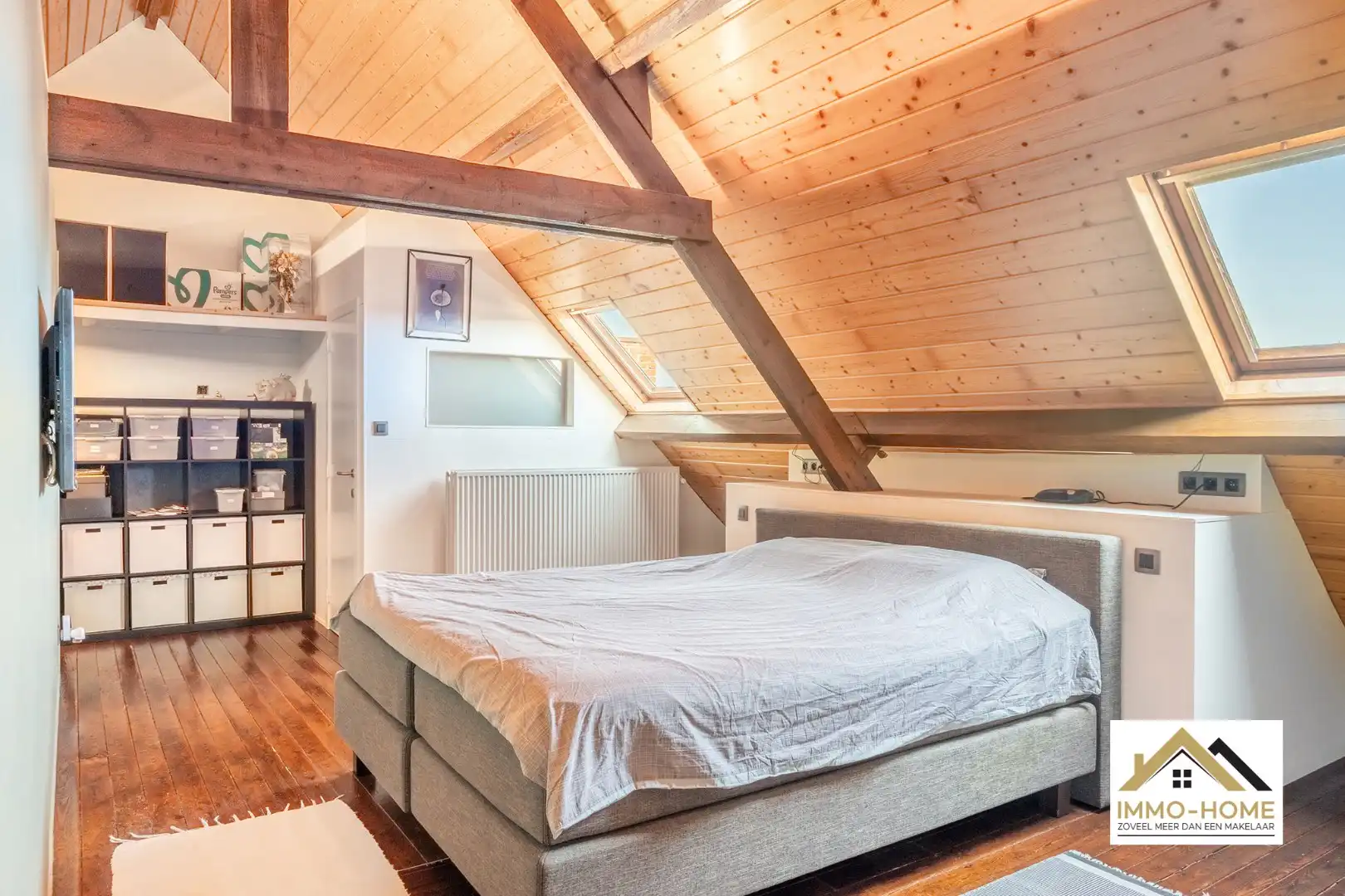 Héél erg ruime gerenoveerde woning met garage nabij centrum Lokeren! foto 19