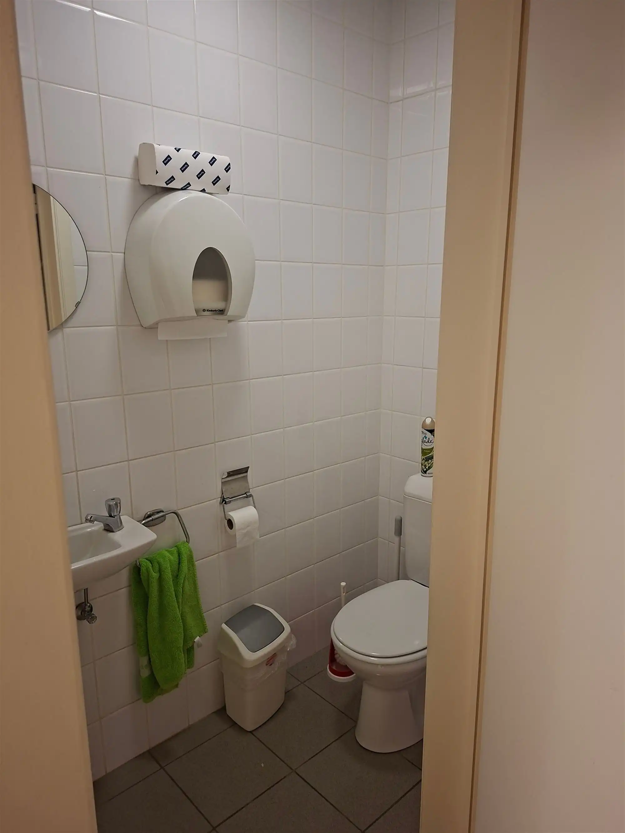 Ruim en praktisch kantoor op centrale locatie in Wuustwezel foto 9
