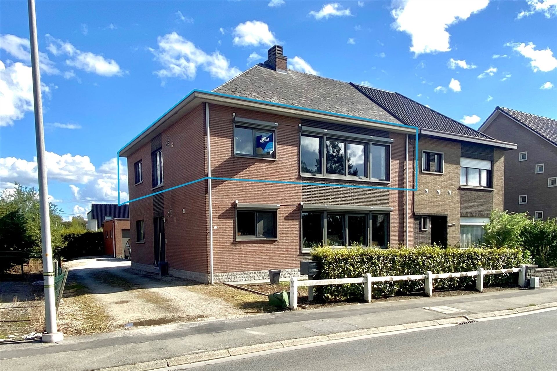 Appartement met 2 slpks en garage foto {{pictureIndex}}