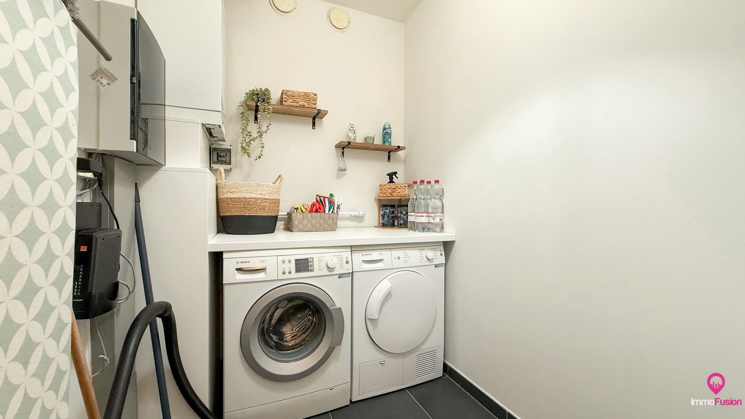 Instapklaar Appartement met 2 Slaapkamers! foto 22