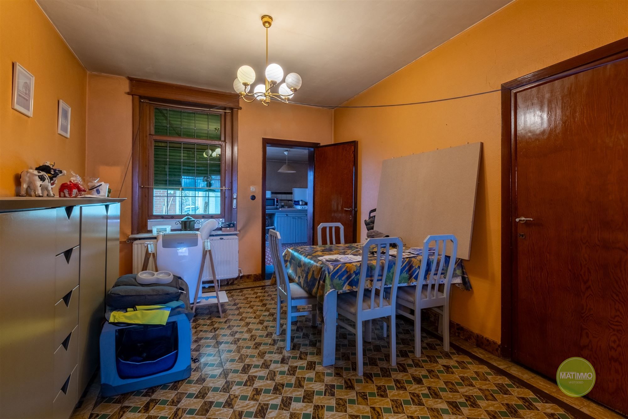 Te renoveren rijwoning met 3 slaapkamers nabij Mol Centrum foto 3